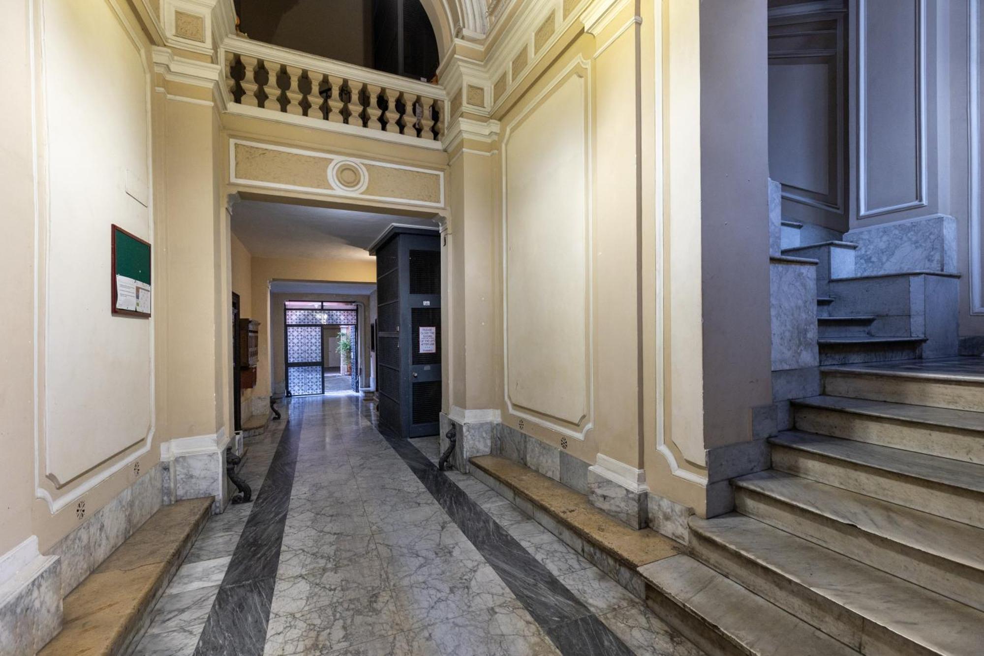 Monti House - Center Roma