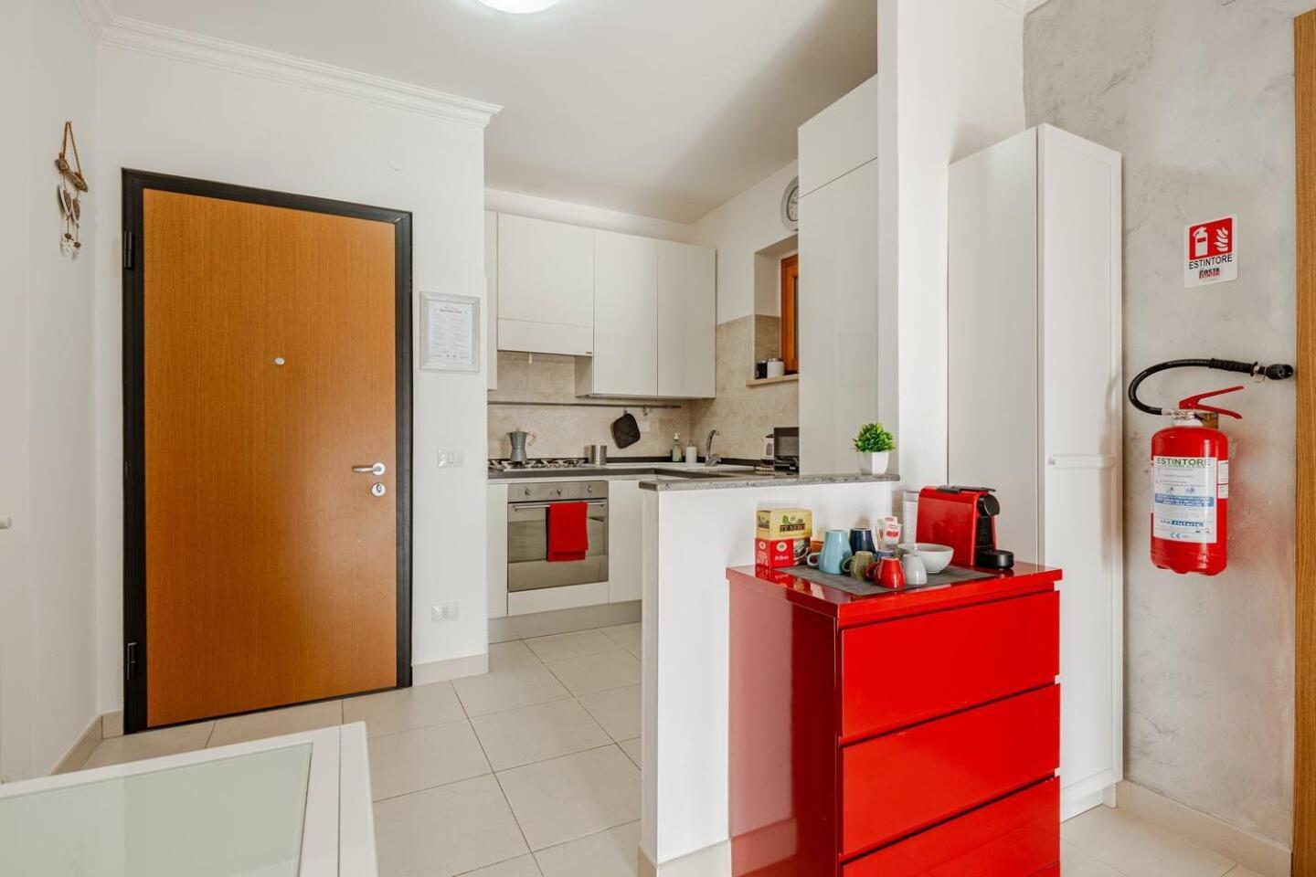 Laurentina House, Accogliente Bilocale A Sud * Roma