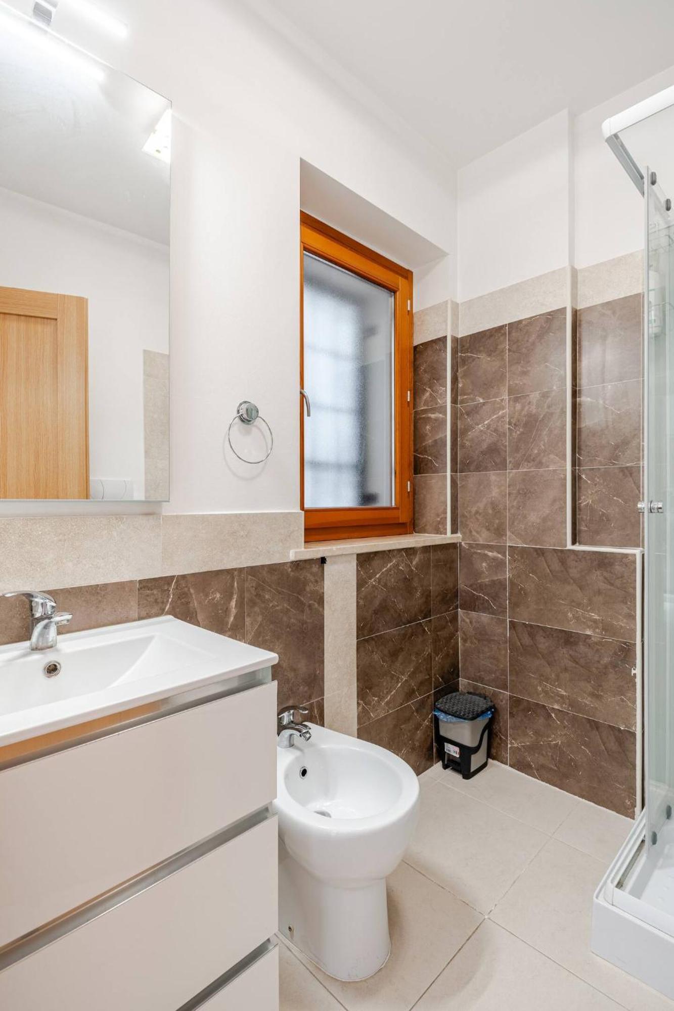 Laurentina House, Accogliente Bilocale A Sud