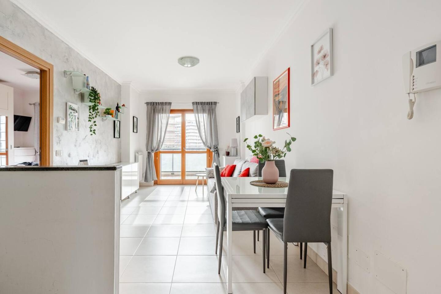 Laurentina House, Accogliente Bilocale A Sud Appartamento Roma