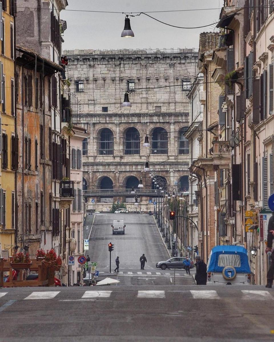 Colosseum Flat Roma