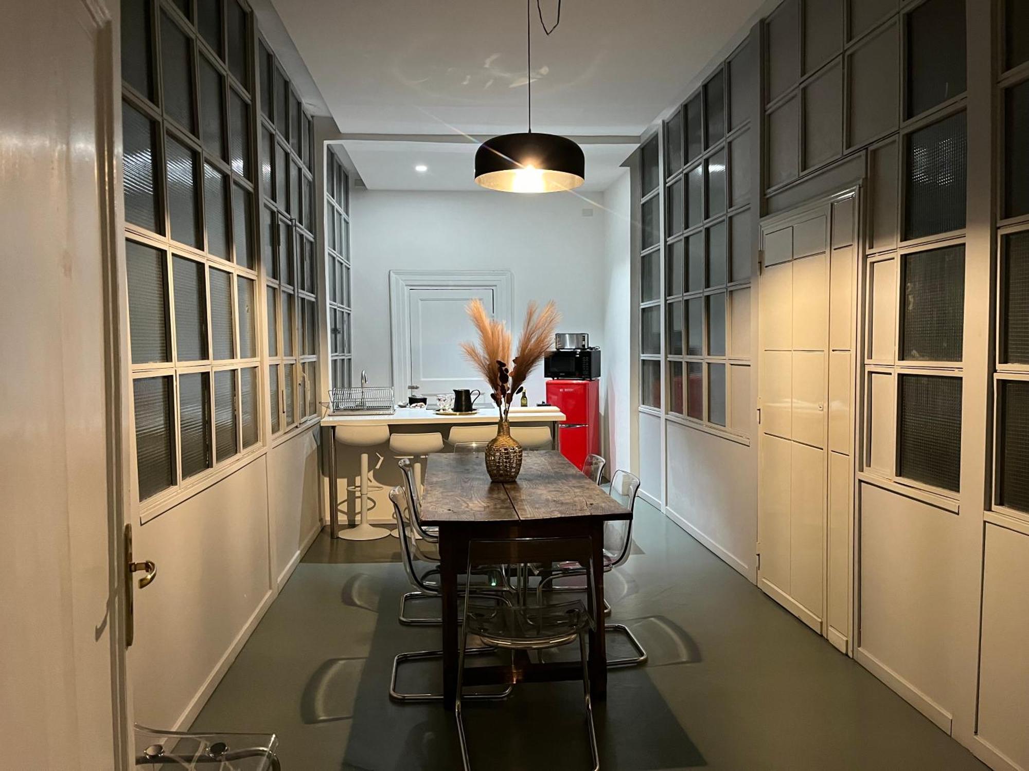 Stazione Termini 300 Mq Con Vista E Idromassaggio Apartamento *