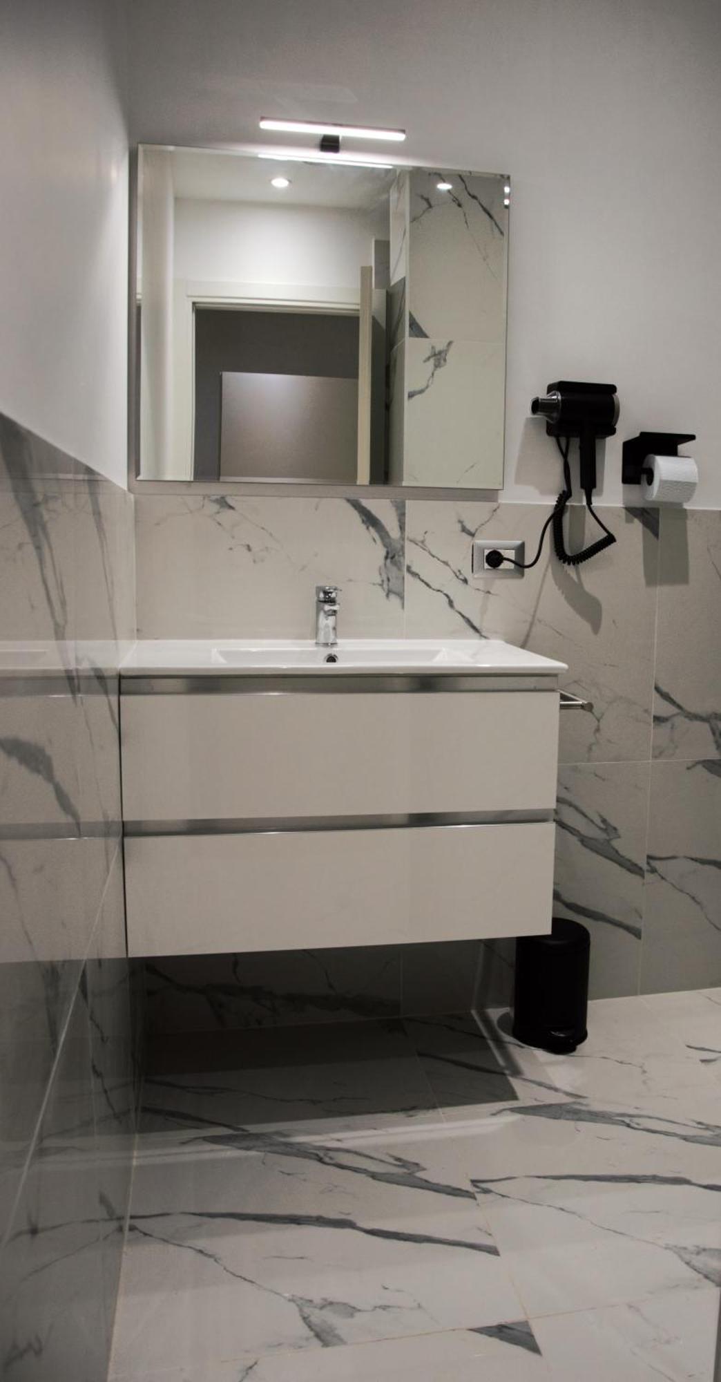 Domus Dea By Trinita Guest house