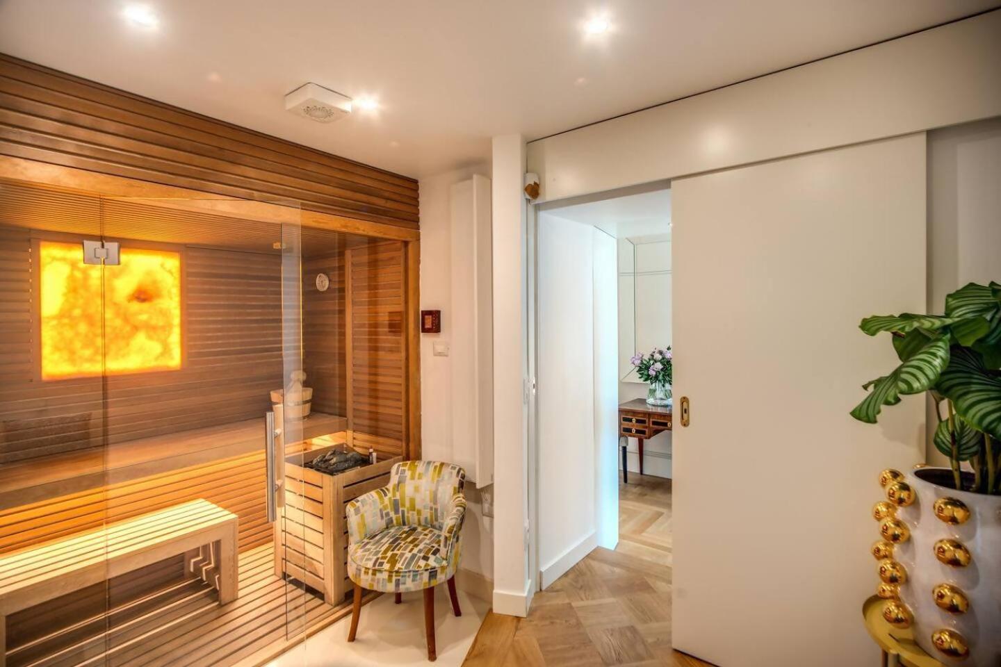 Leilighet Luxury By Spanish Square
