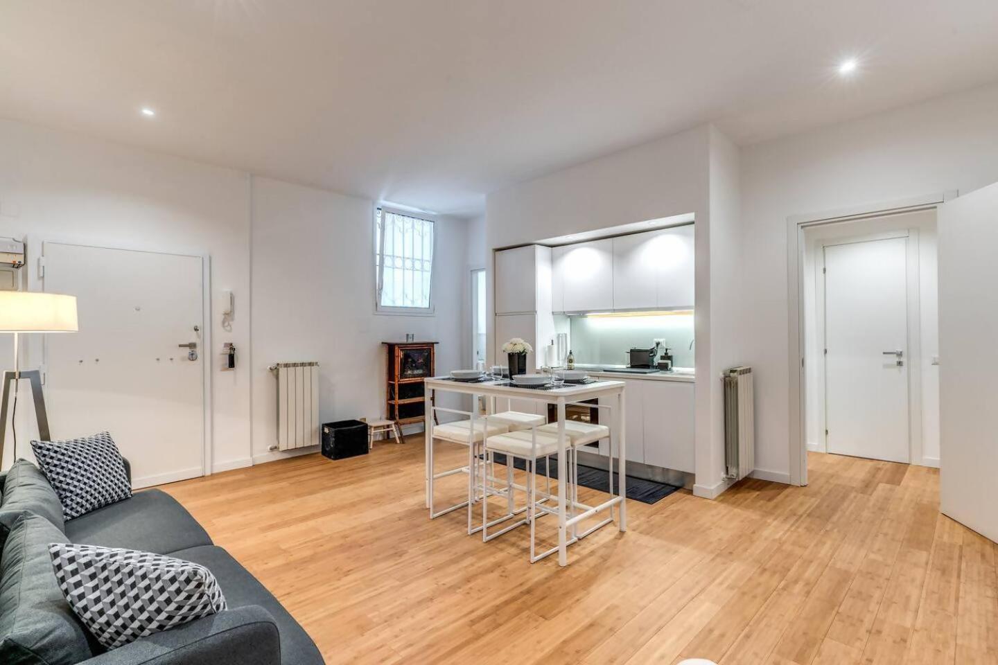 Charming Flat By The Vatican Roma
