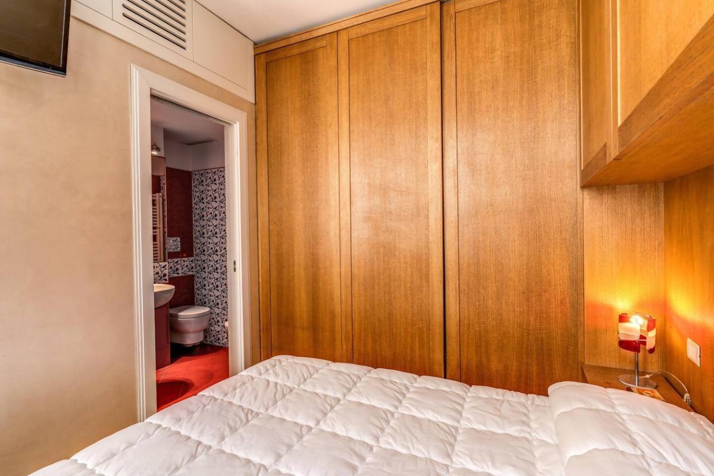 Flat In The Heart Of Vaticancity Appartamento *