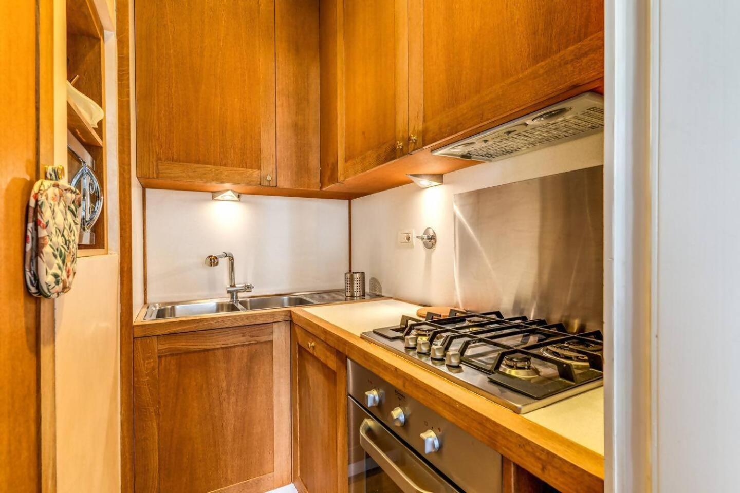 Flat In The Heart Of Vaticancity Appartamento *