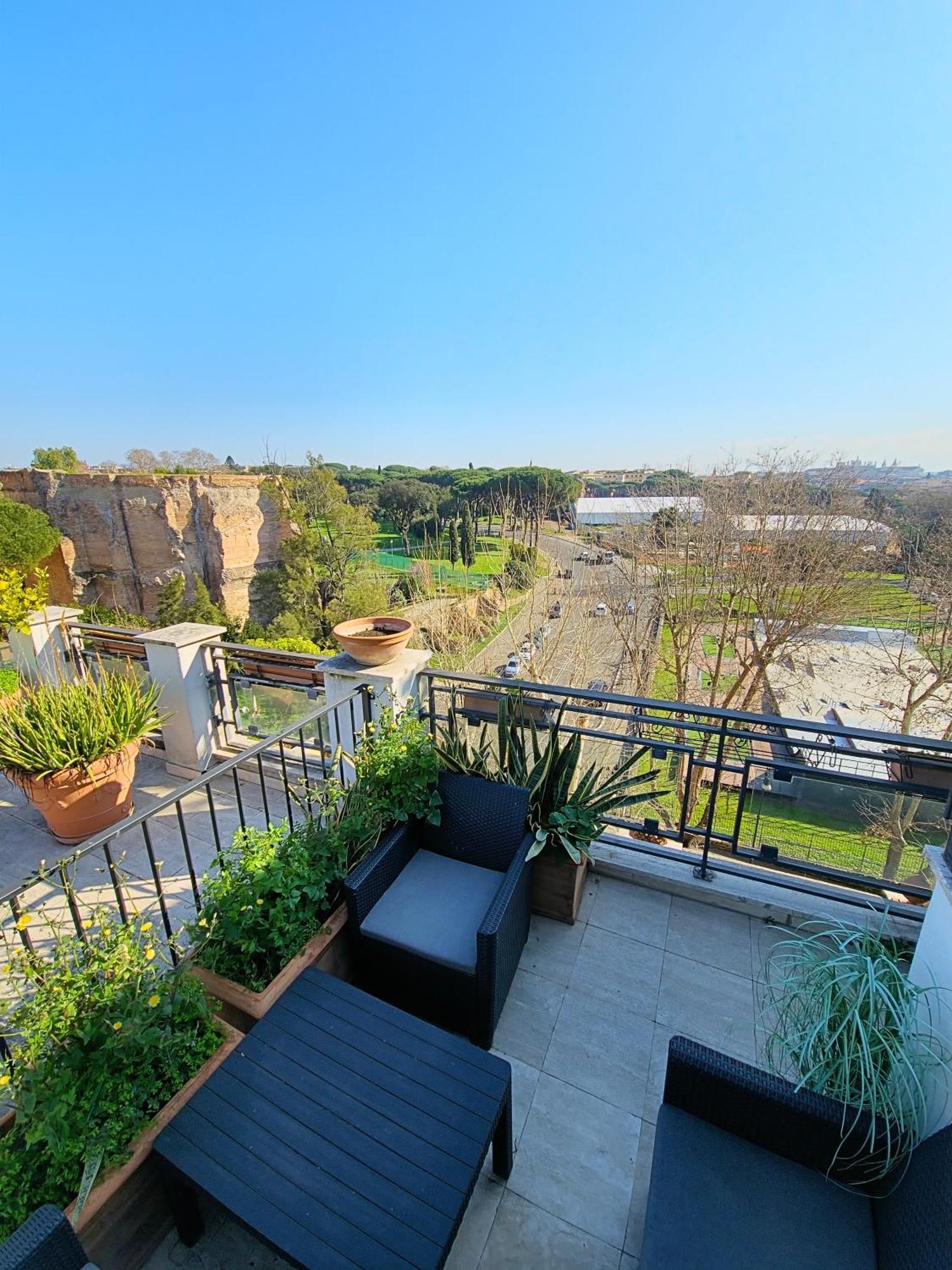 Apartamento Colosseum Panorama Penthouse With Terrace By Hostand