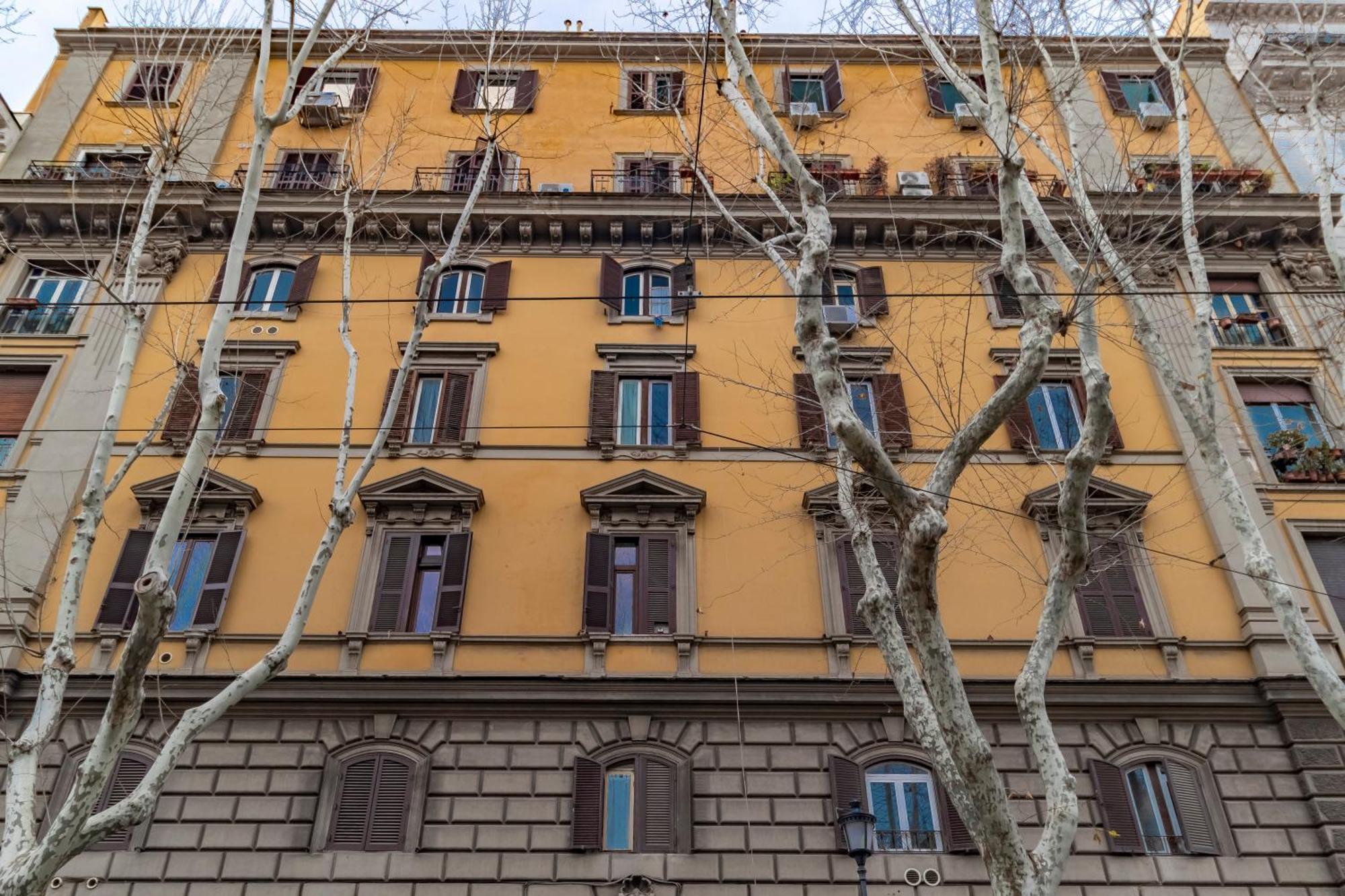 Domus Ana- Modern Elegance, Steps Away From The Colosseum And The Historic Center Leilighet *