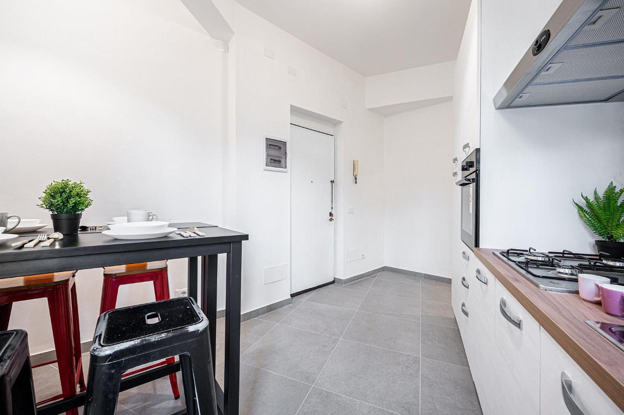 Affittacamere Marconi Charme & - 2 Min Metro Marconi - 15 Min Colosseo - A-c & Wifi *