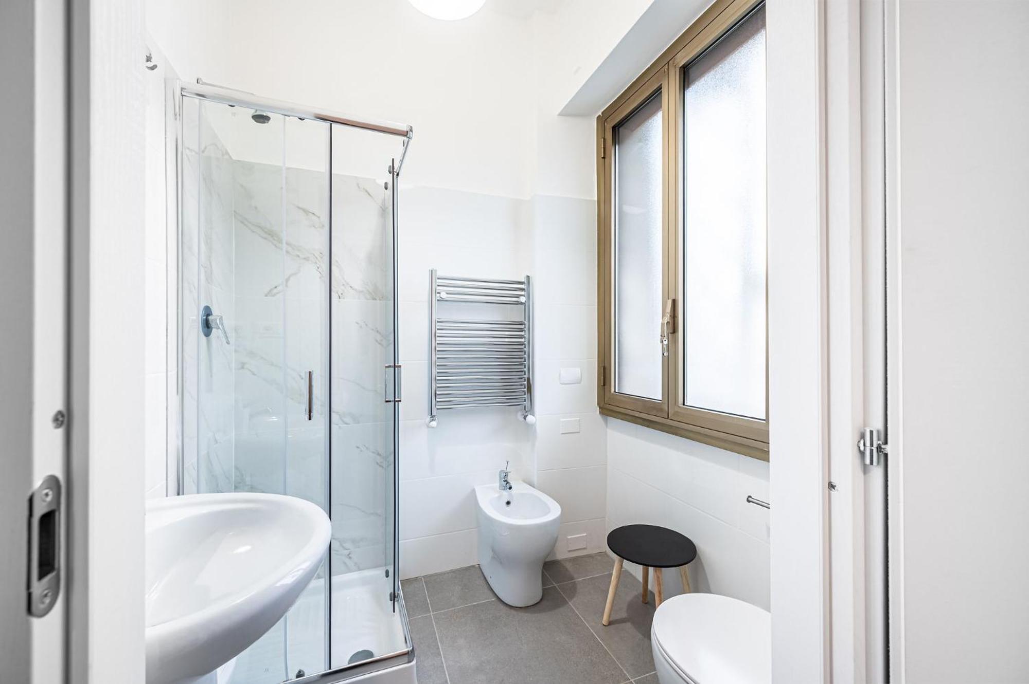 Marconi Charme & - 2 Min Metro Marconi - 15 Min Colosseo - A-c & Wifi Guest house Rome
