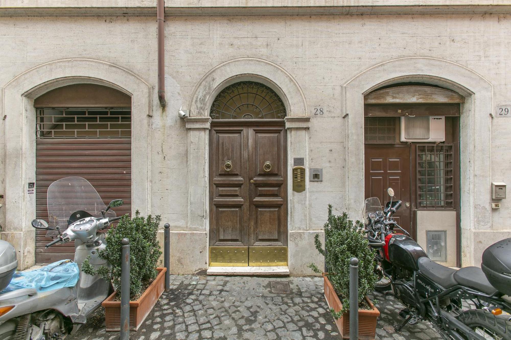 Apartment Baccina 28 *
