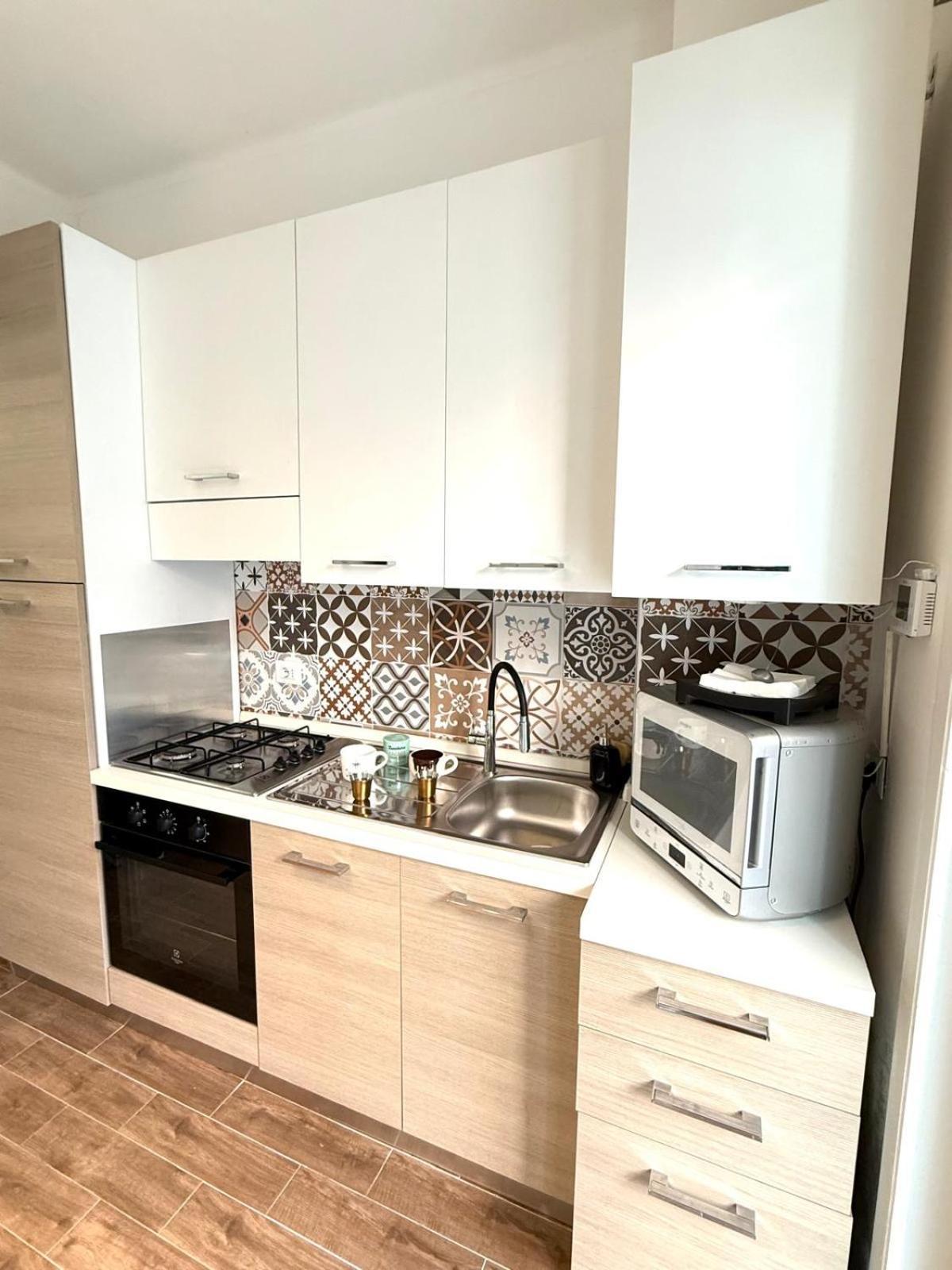 Appartamento Happy House With Private Garden