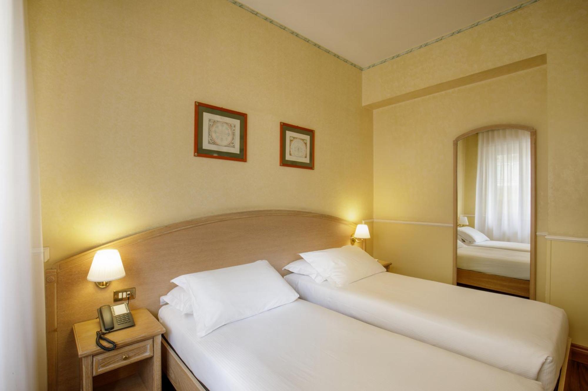 Hotel Santa Costanza By Omnia