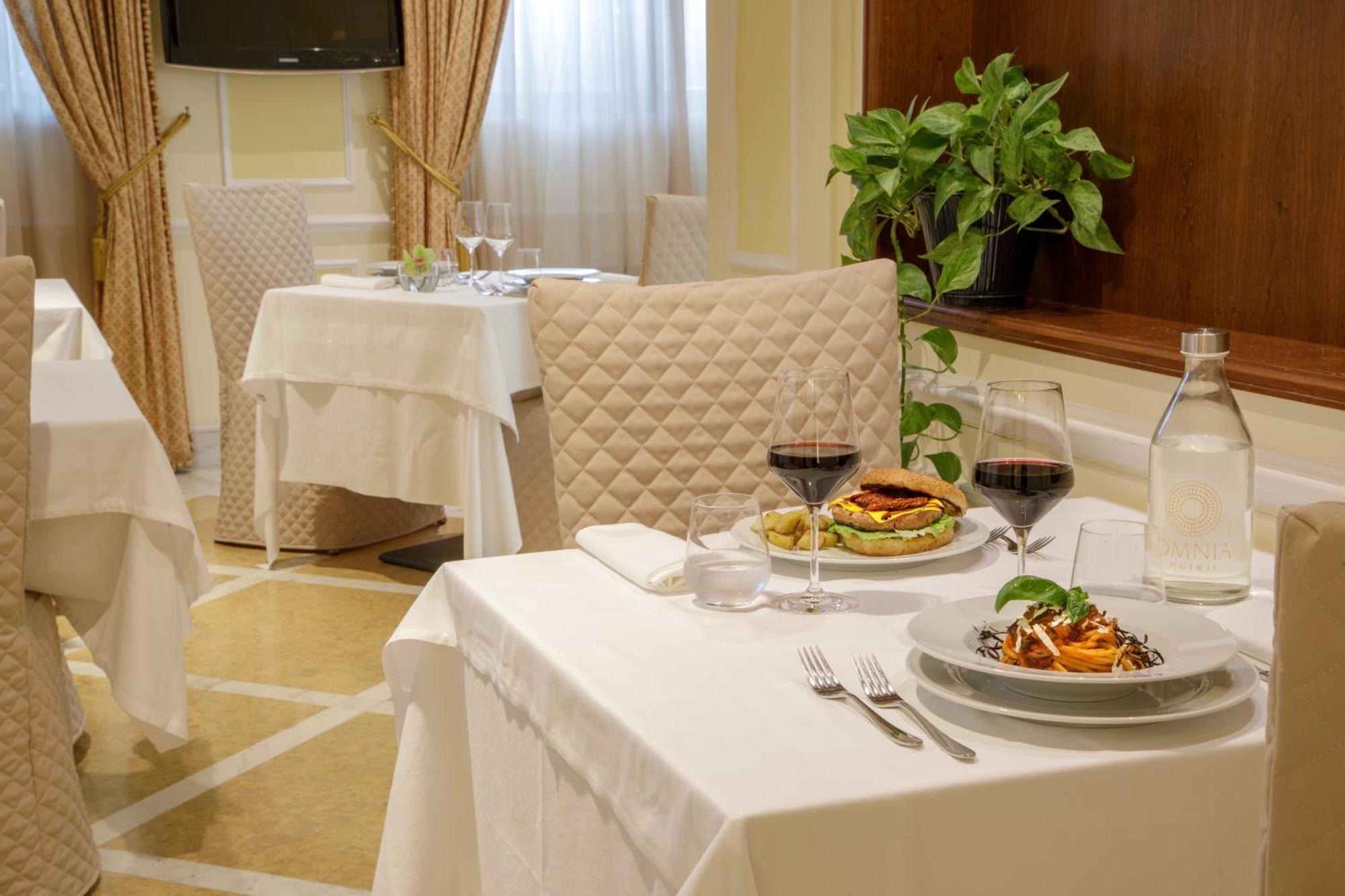 Donna Laura Palace By Omnia 4*