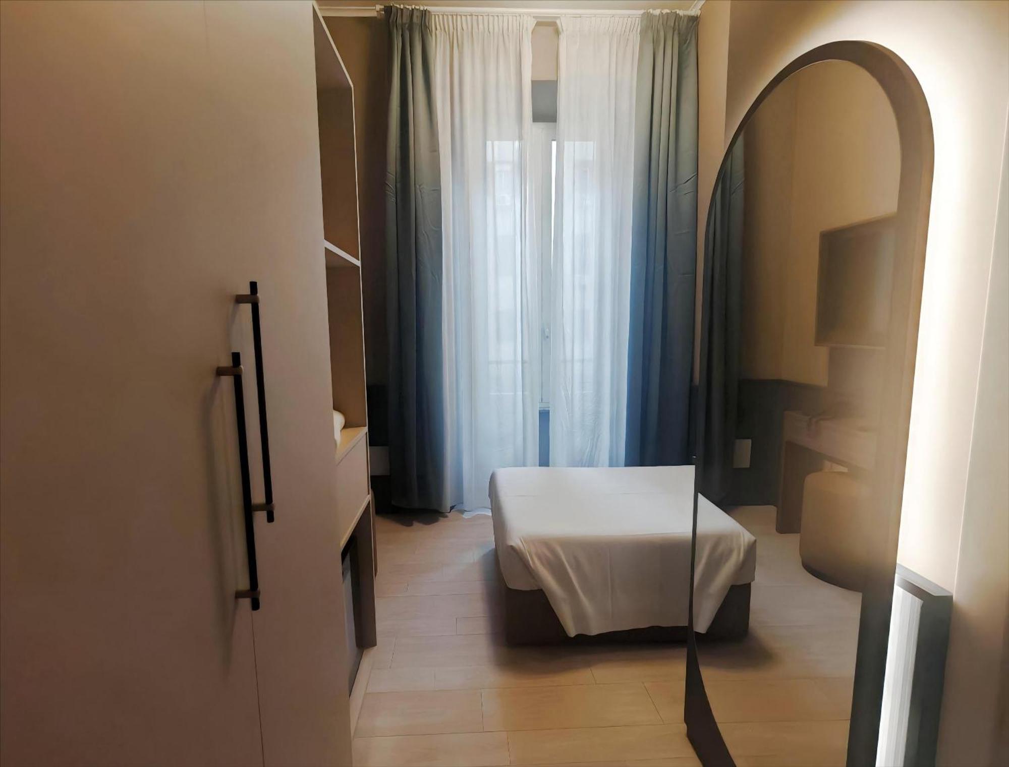 The B Place Hotel 3*