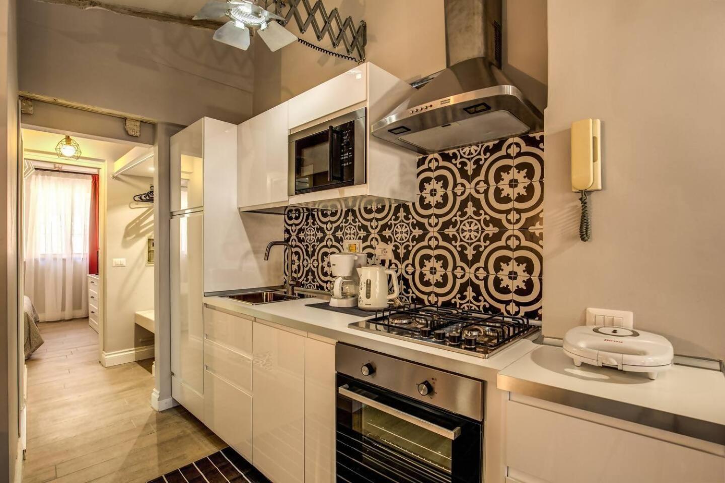 Attic With Terrace By Trevi Fountain Apartamento