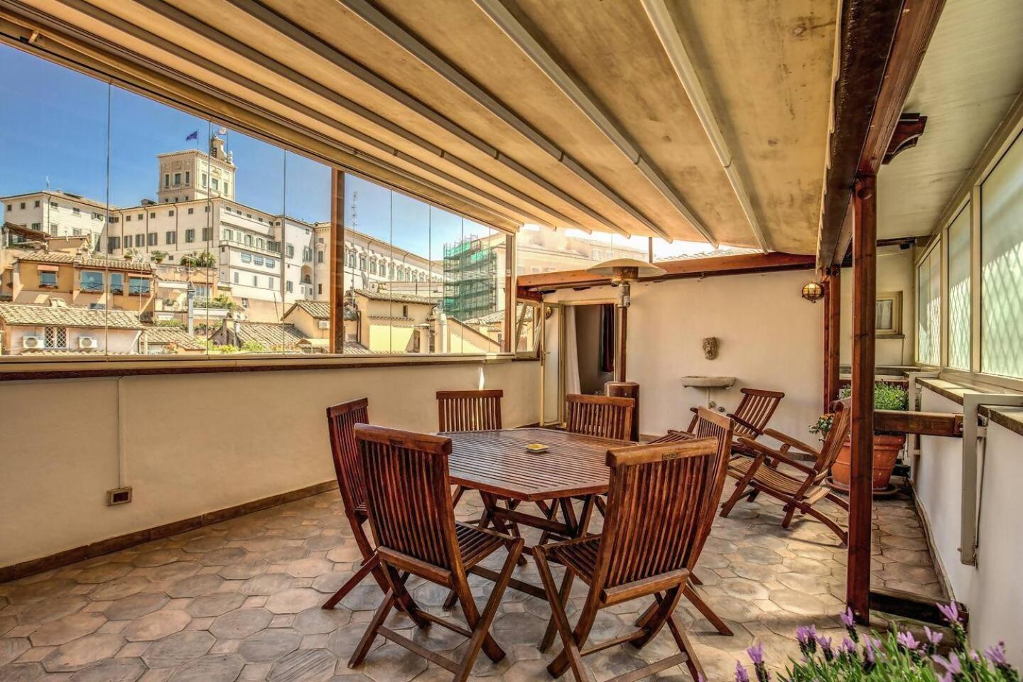Apartamento Attic With Terrace By Trevi Fountain