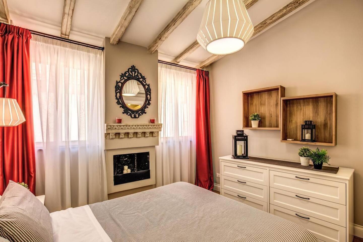 Attic With Terrace By Trevi Fountain Apartamento Roma