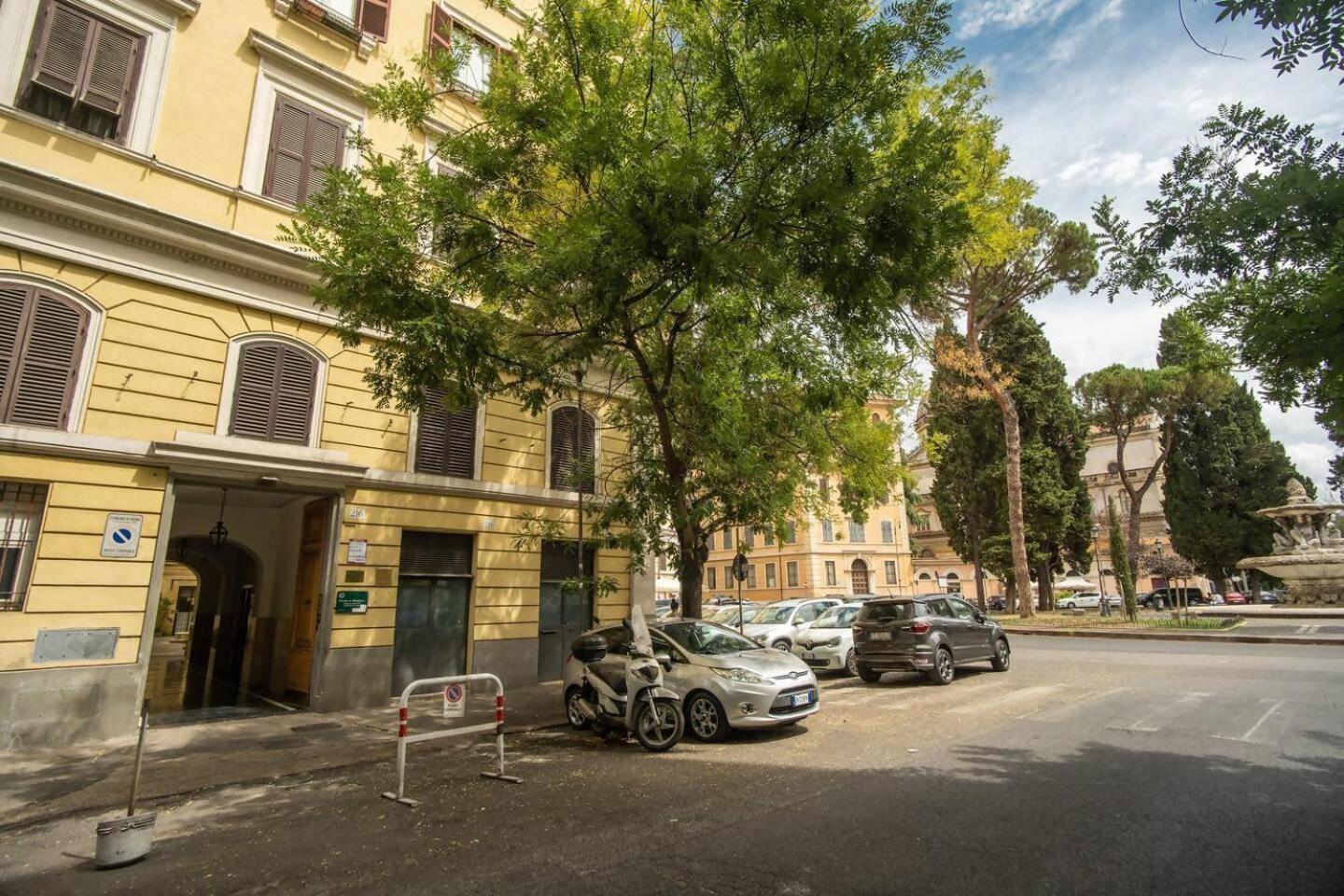 Adorable Nest Near Piazza Del Popolo Turistico - Cir 14296