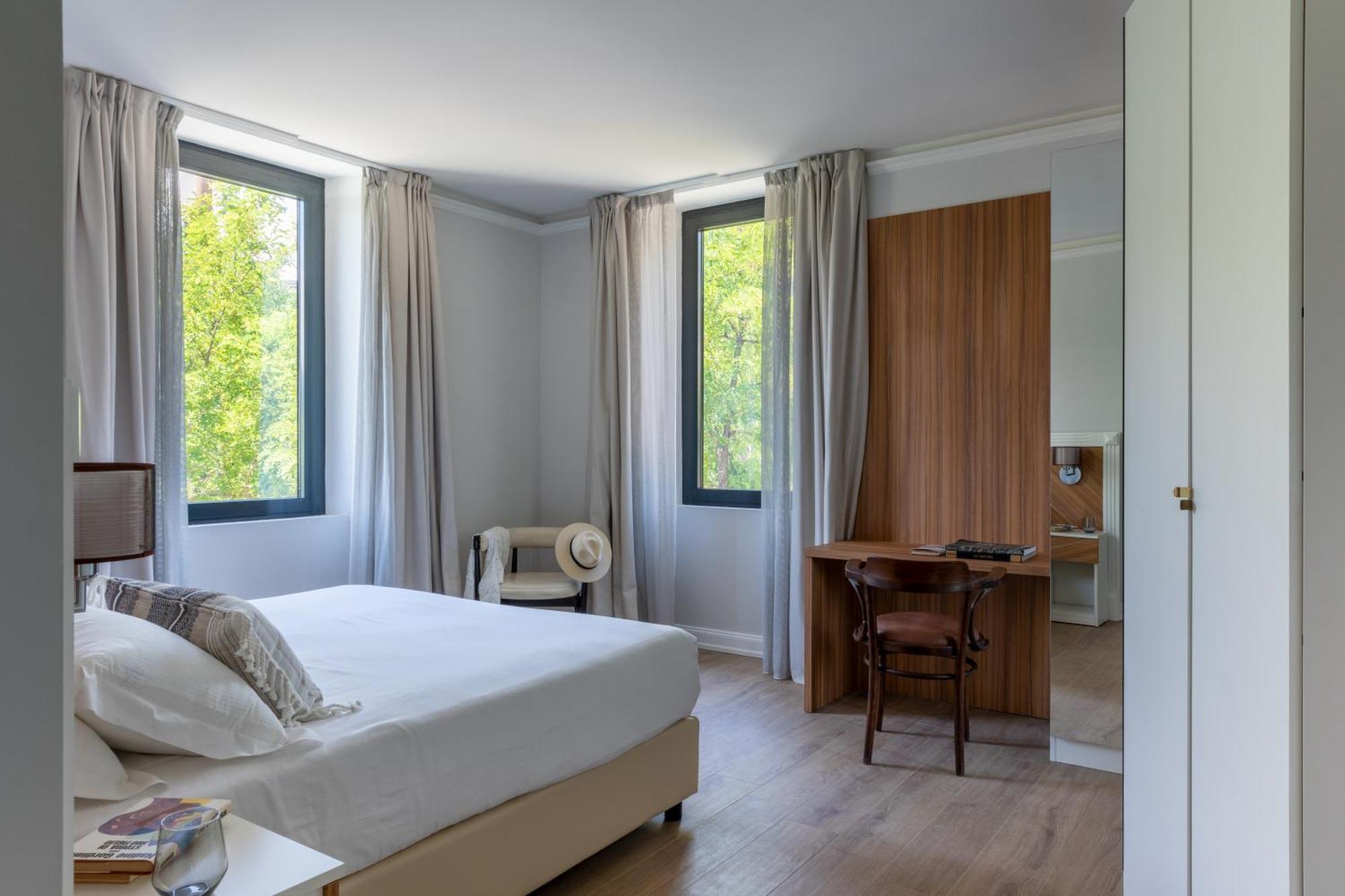 Livia Valeria Palace Aparthotel *