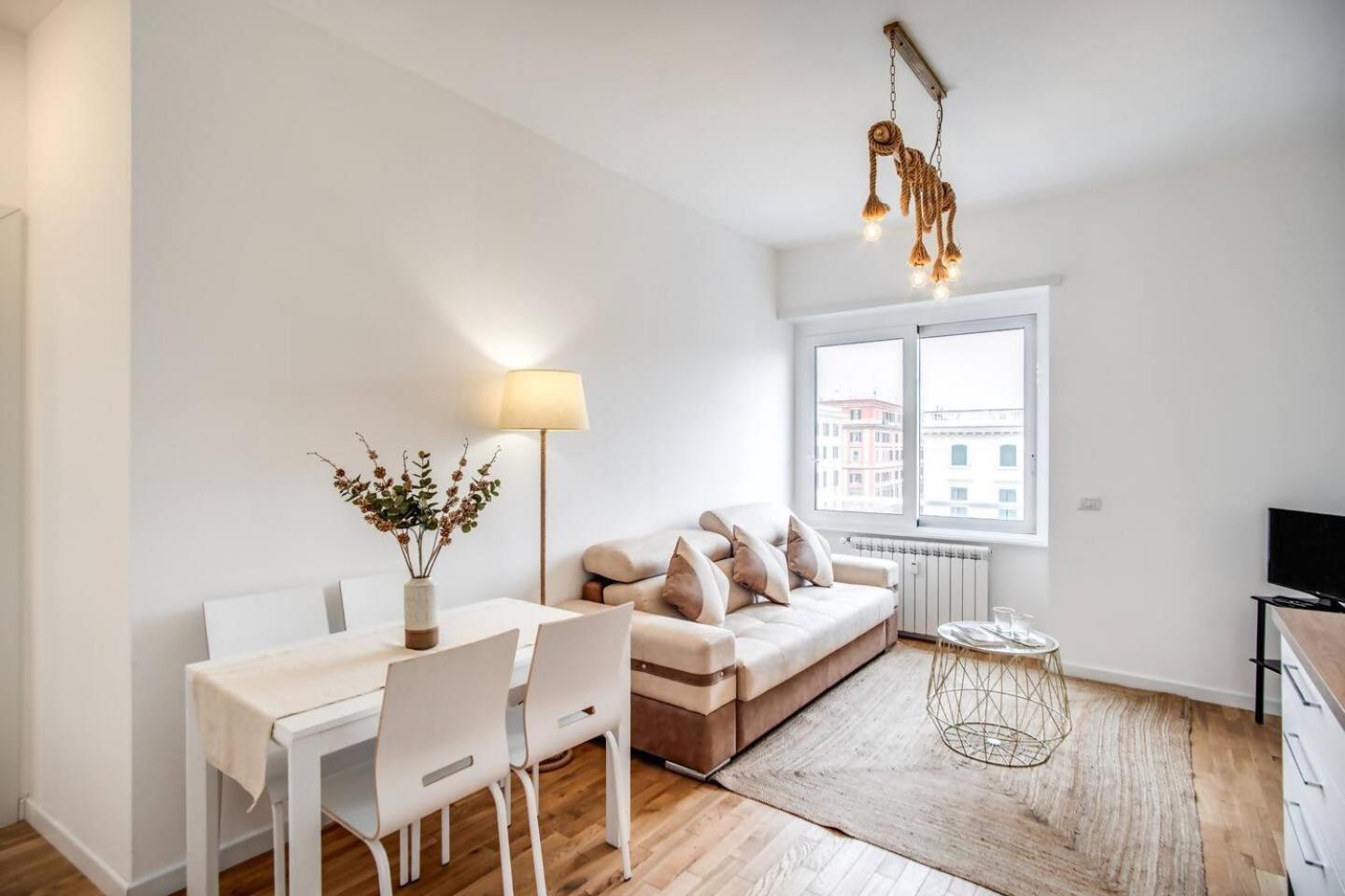 Leilighet Naos Close Popolo Square *