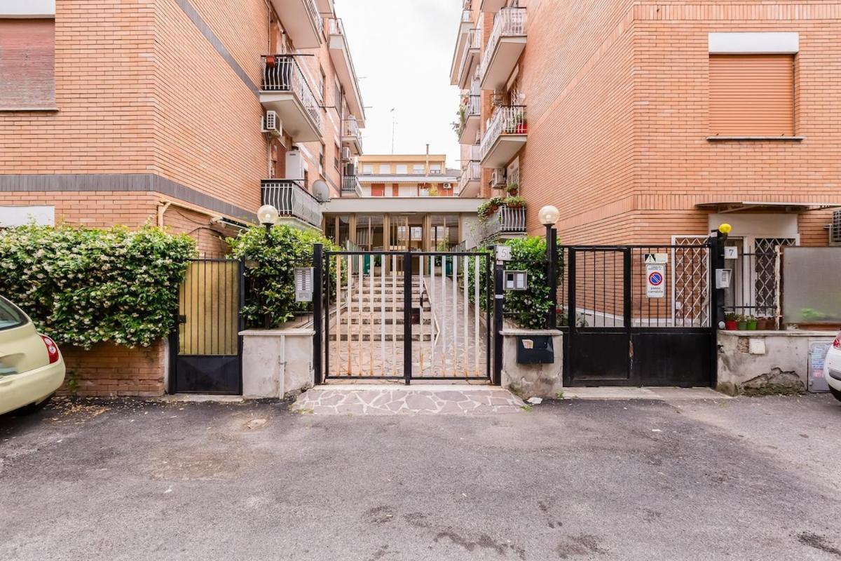 Ferravilla Apt, 2 Min To Subway! Leilighet Roma