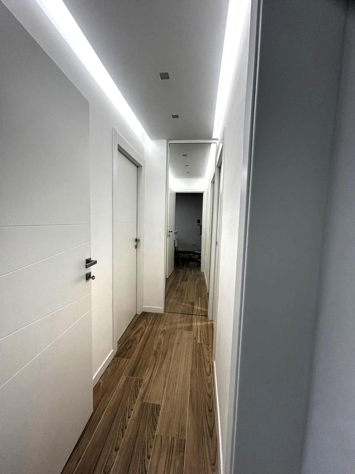 Realty Company Mercede * Roma