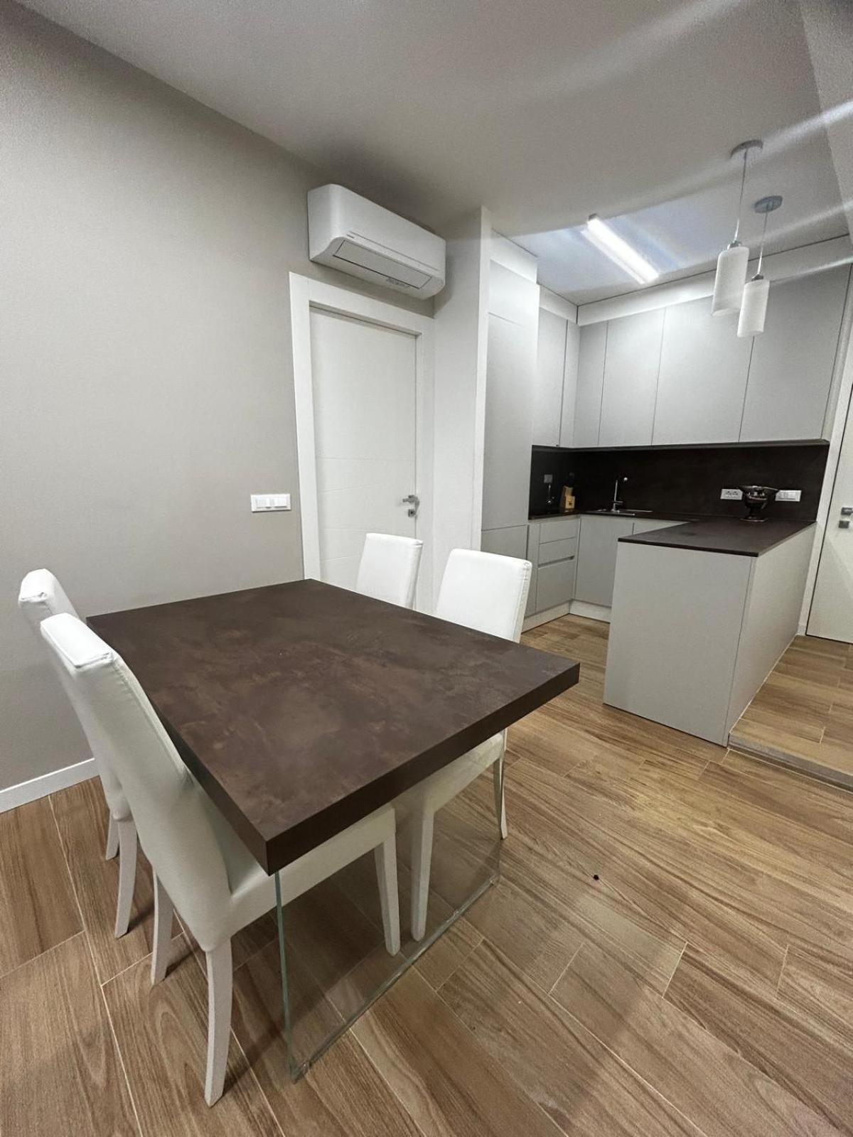 Appartamento Realty Company Mercede *