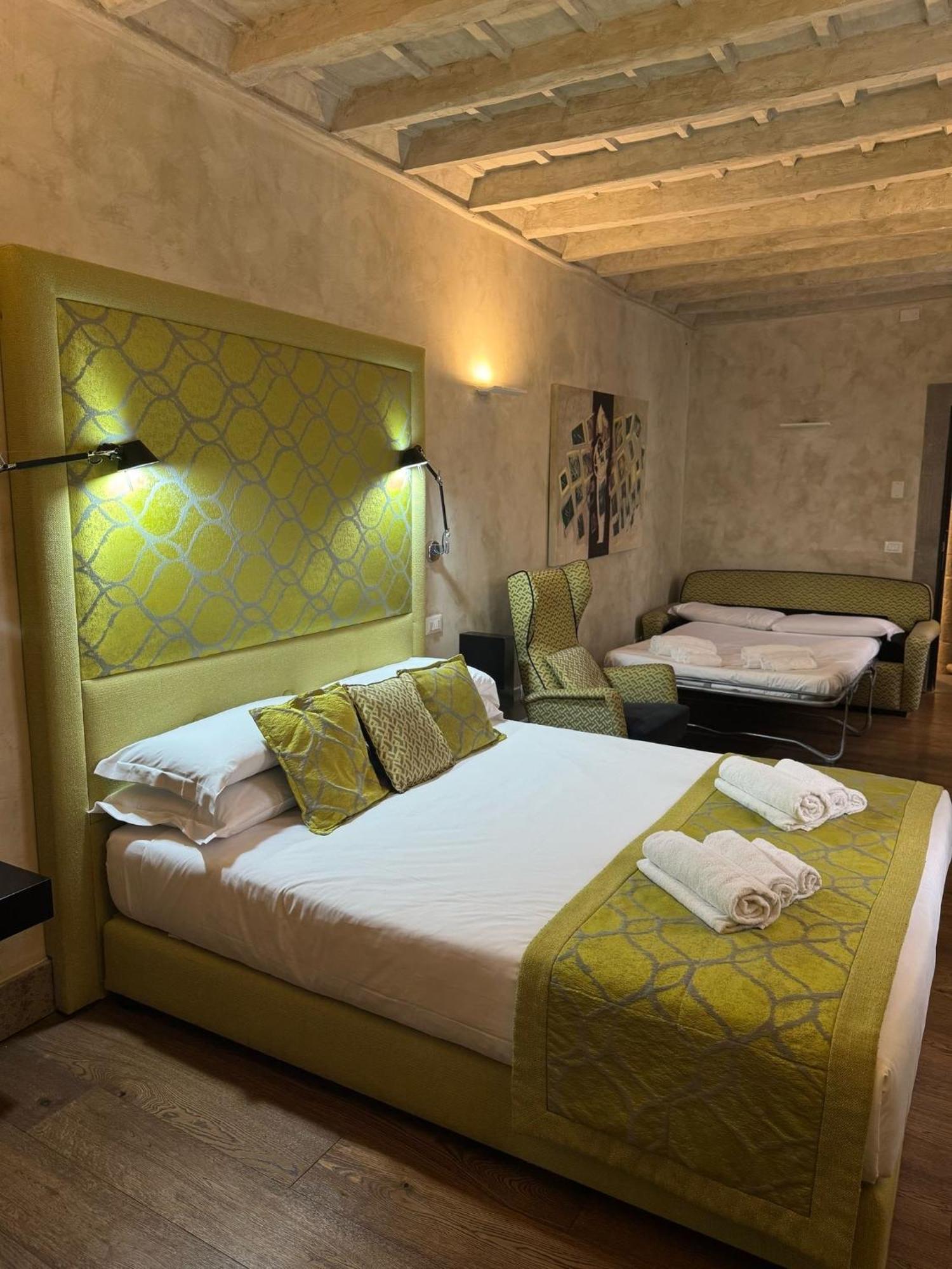 Pantheon Luxury Affittacamere *