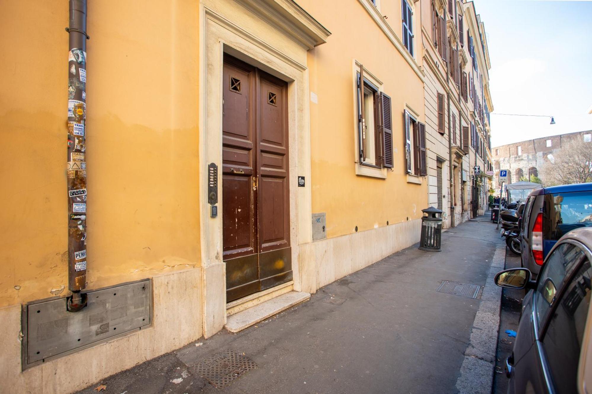Oliviero - Colosseo With Terrace Apartamento