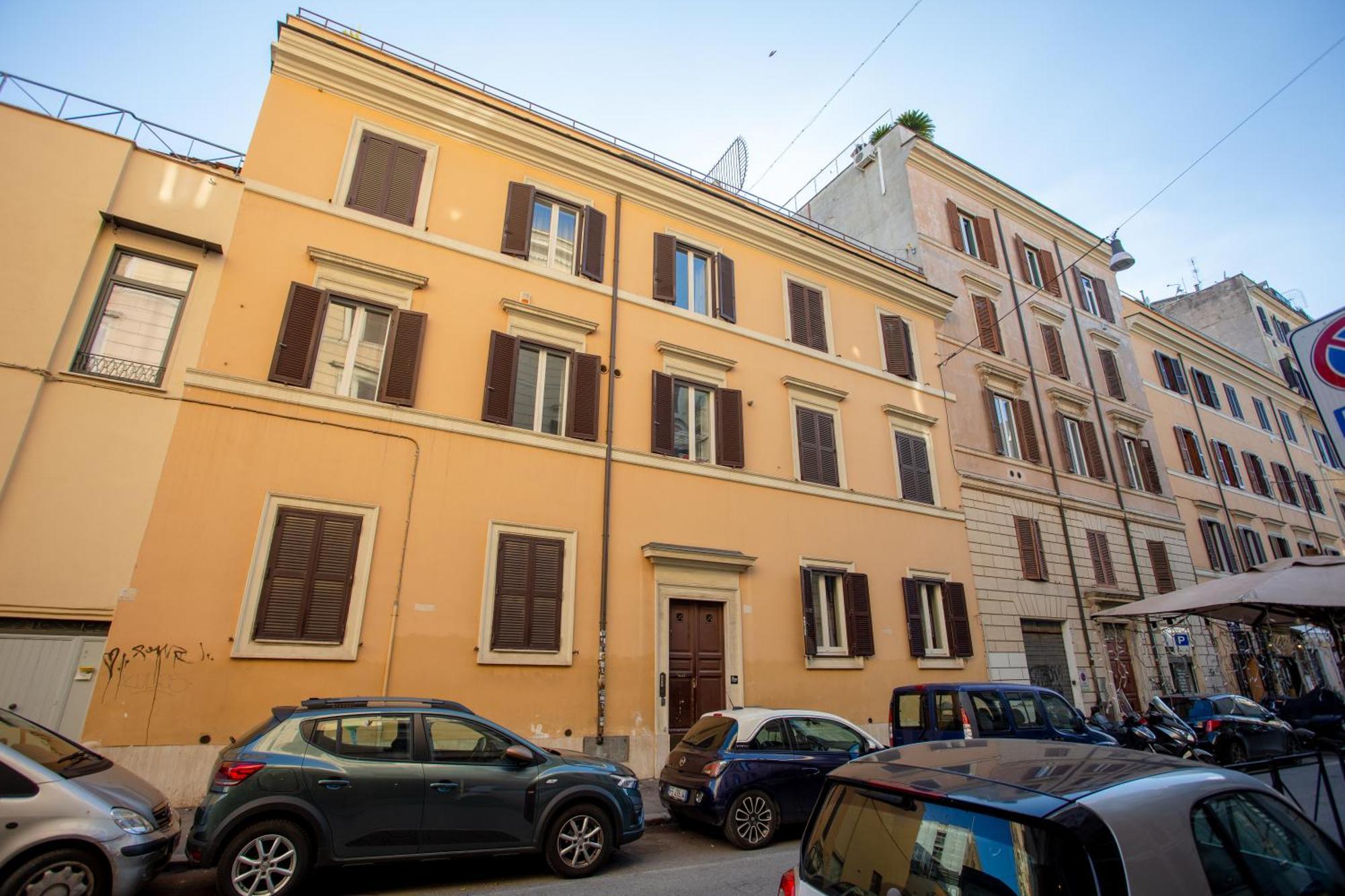 Apartamento Oliviero - Colosseo With Terrace Roma
