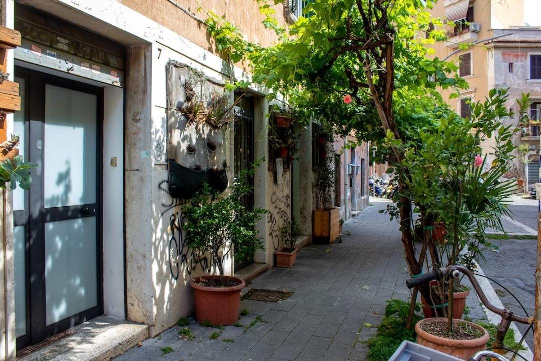 Delizioso A In Posizione Strategica Appartamento Roma