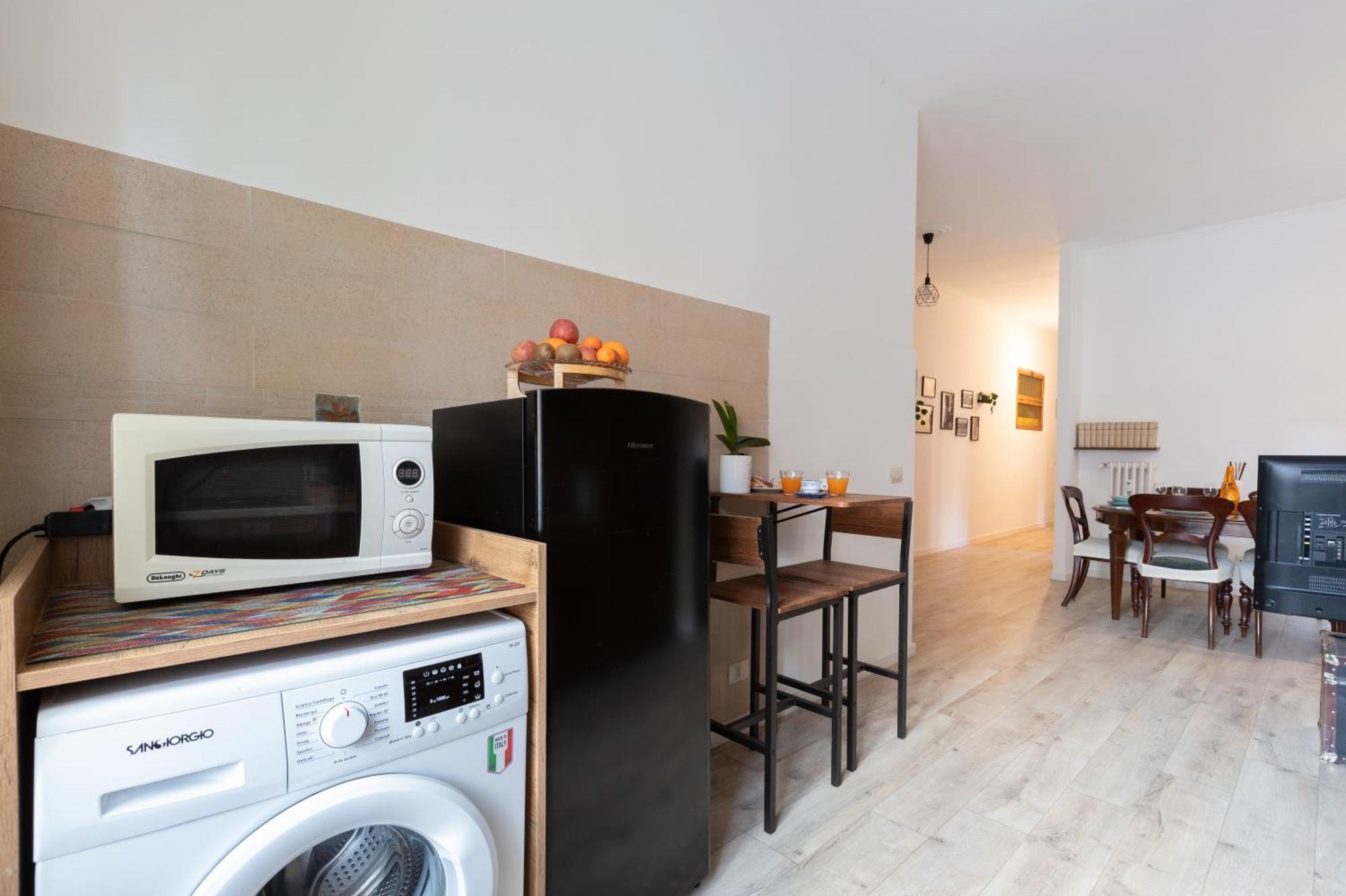 Appartamento 8 Min To Center - 400mt To Metroa, 4-6 Pax, 2 Bathrooms Roma