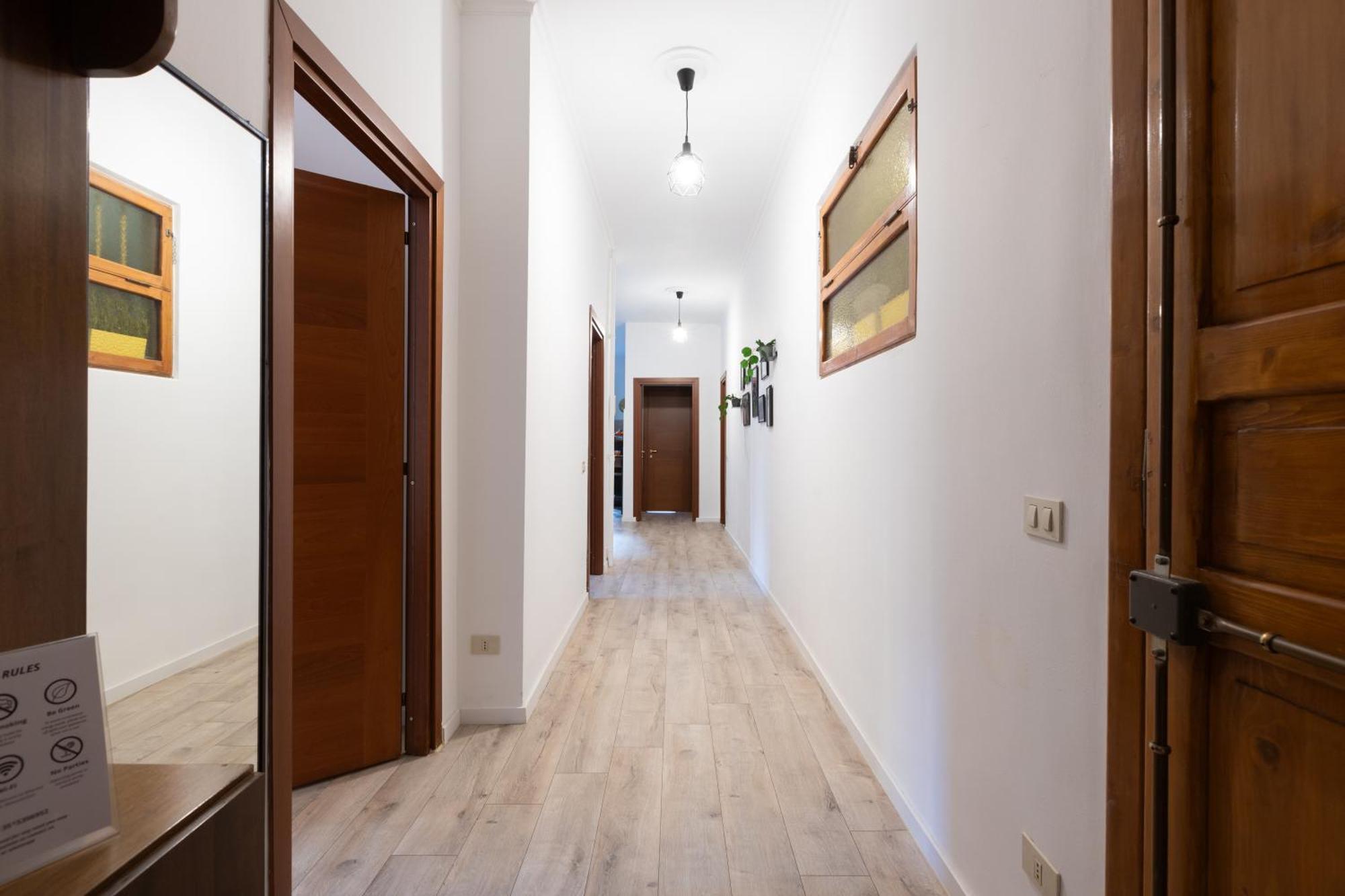8 Min To Center - 400mt To Metroa, 4-6 Pax, 2 Bathrooms Roma