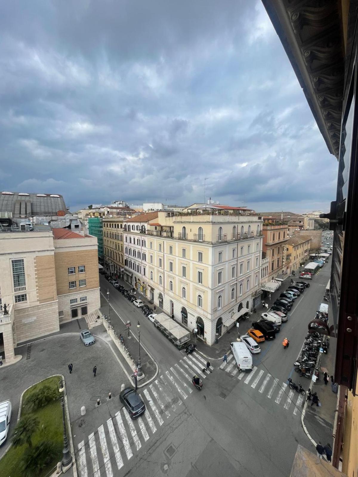 Dama Opera Elegantia Bed & Breakfast Roma