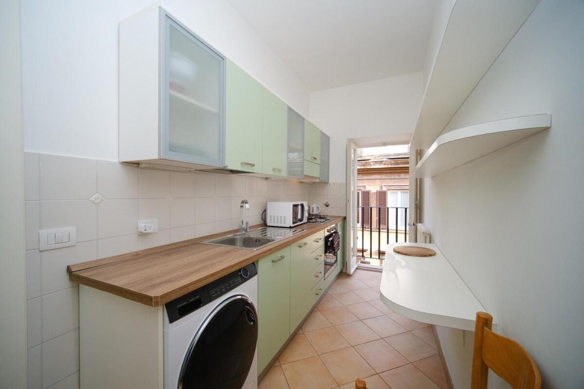 Apartment Juan&elisa Trevi By Buddyrent Rome