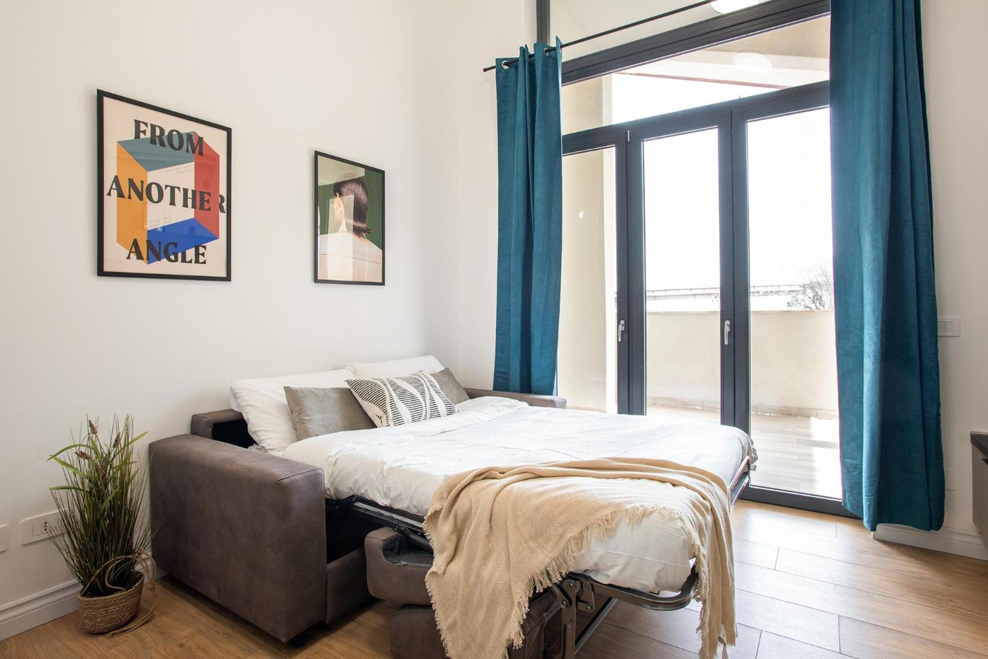 Appartamento Urban Oasis With Balcony And Free Private Parking