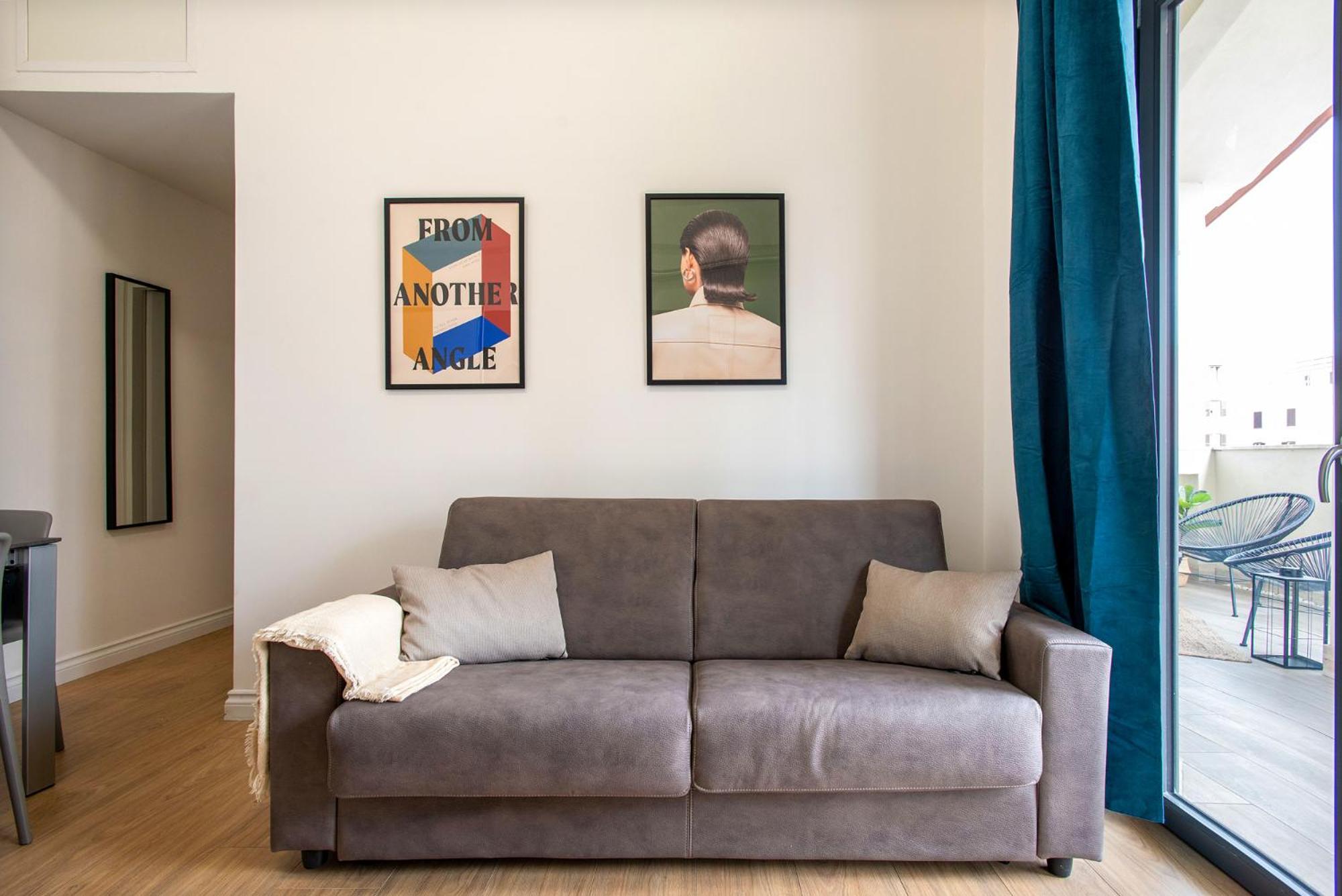 Appartamento Urban Oasis With Balcony And Free Private Parking