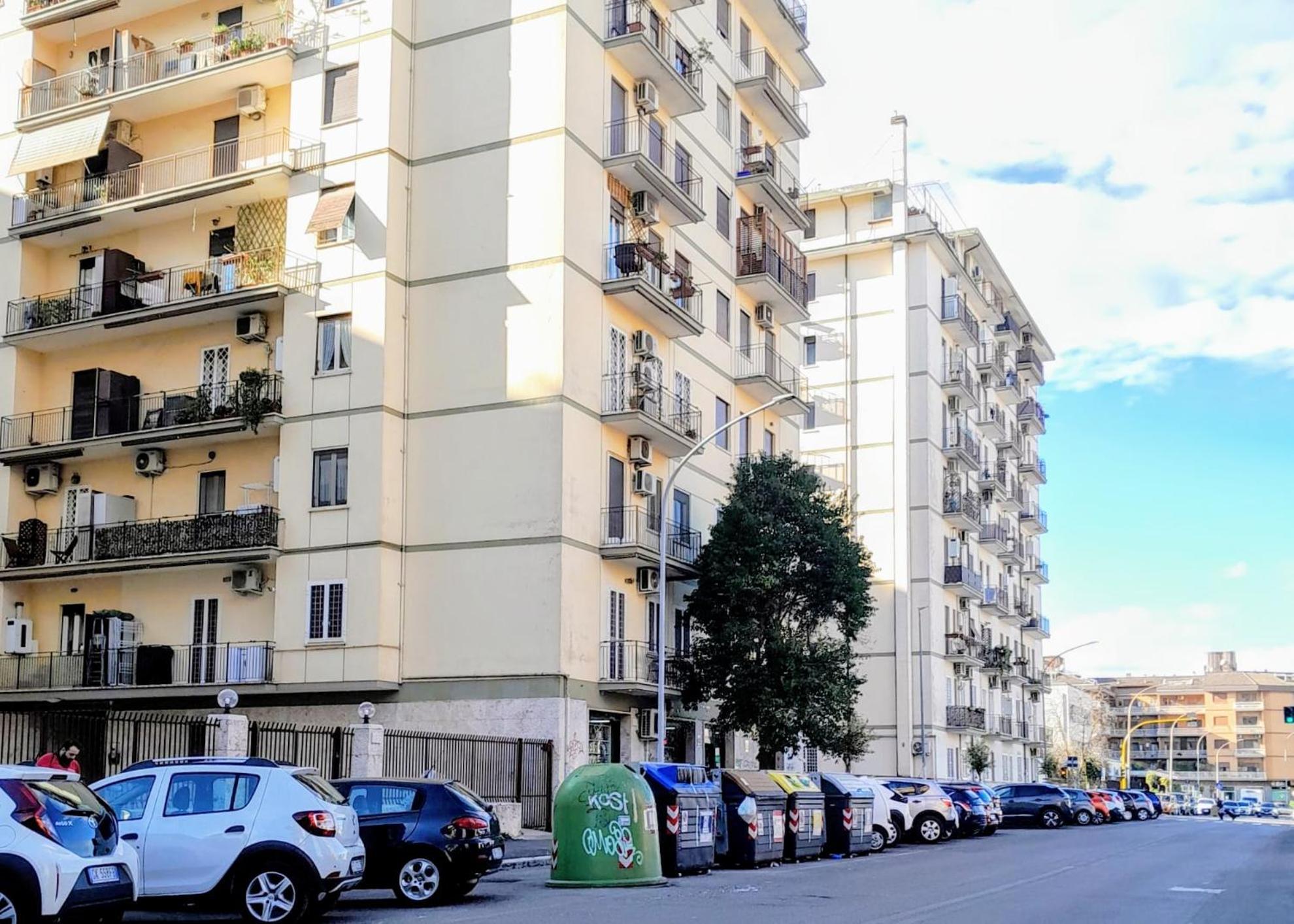 Casa Di Lola Metro Conca D' Oro