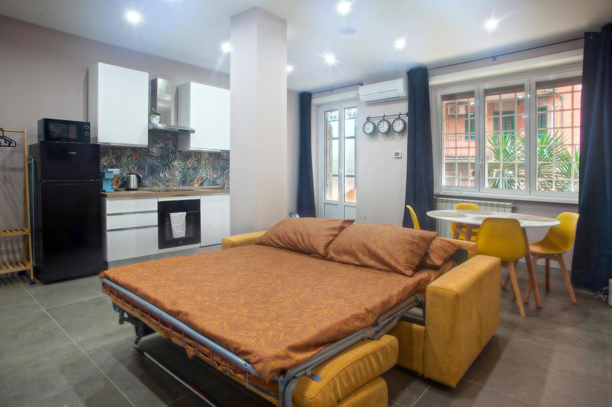 Benny Urban House Appia Appartamento