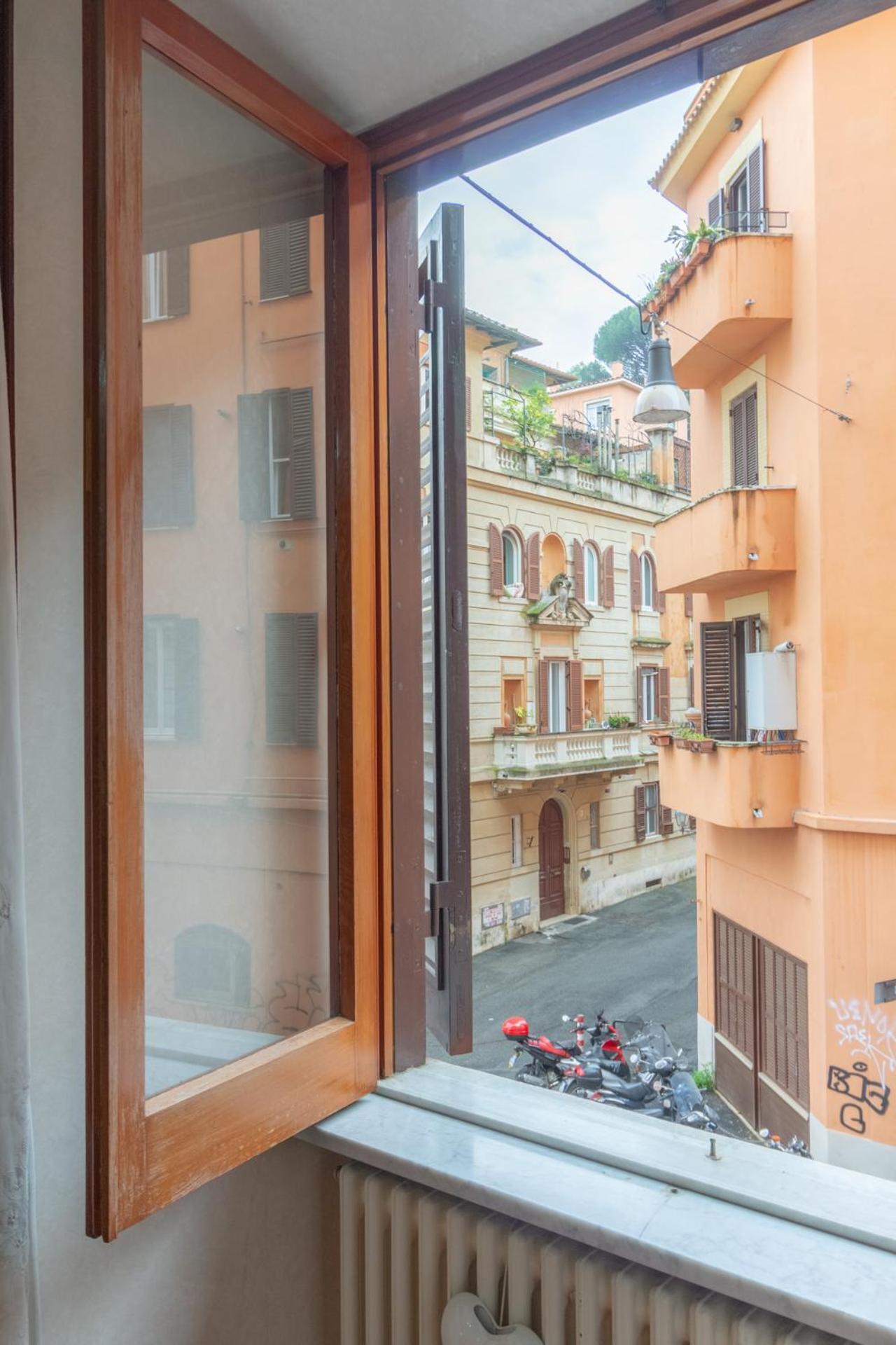 Trastevere Heart Of * Roma