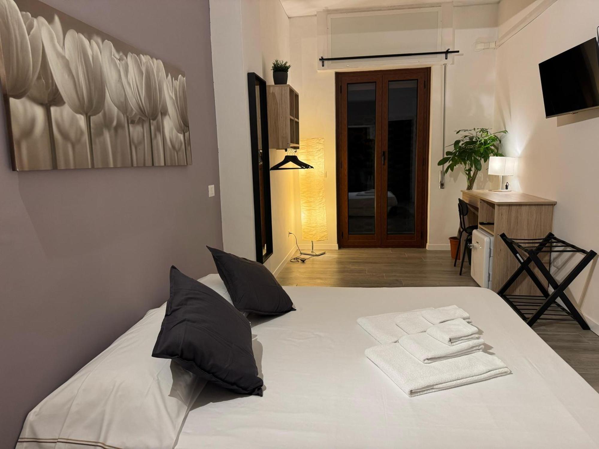 Residenza Piramide Roma
