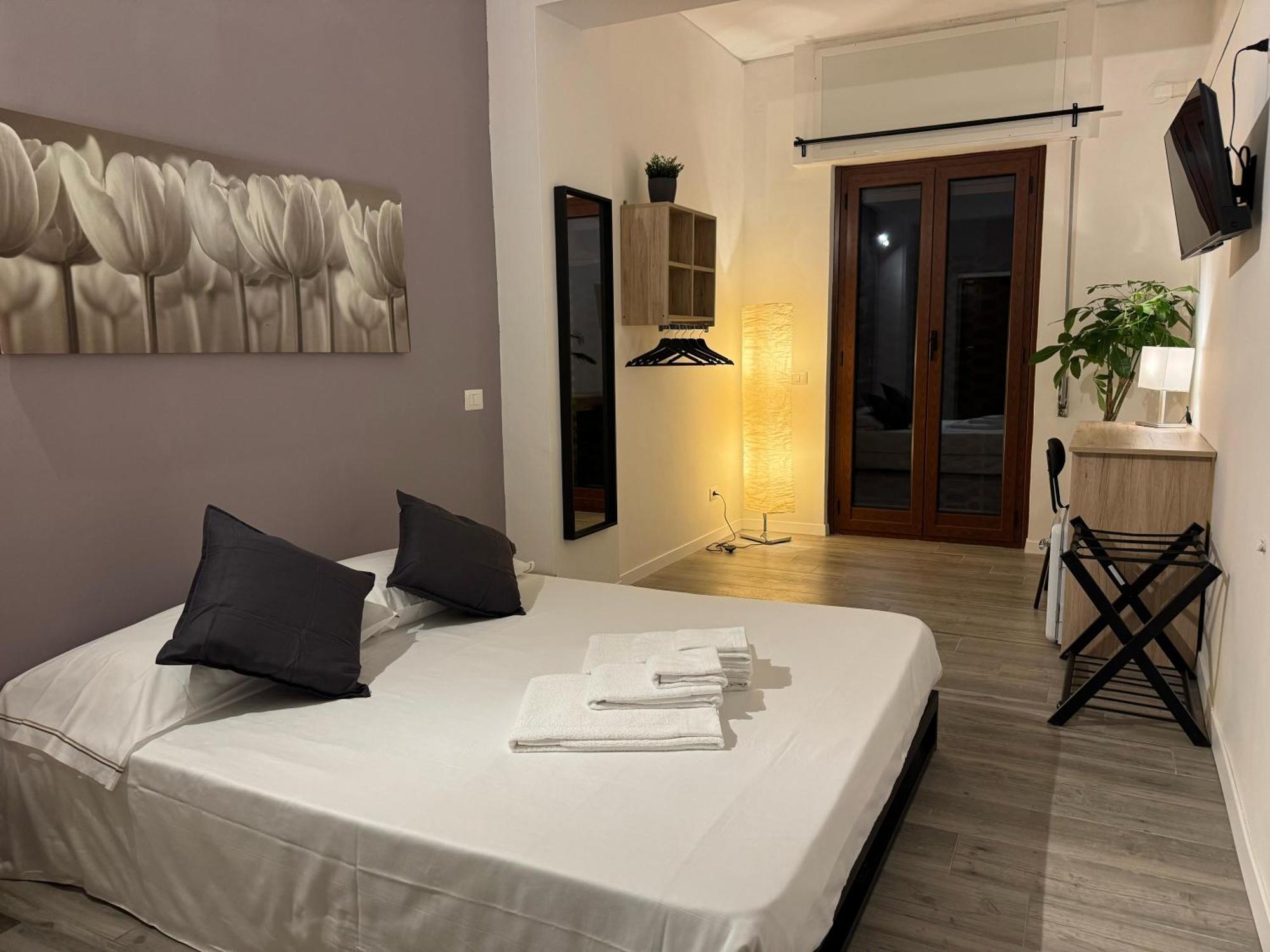 Residenza Piramide * Roma