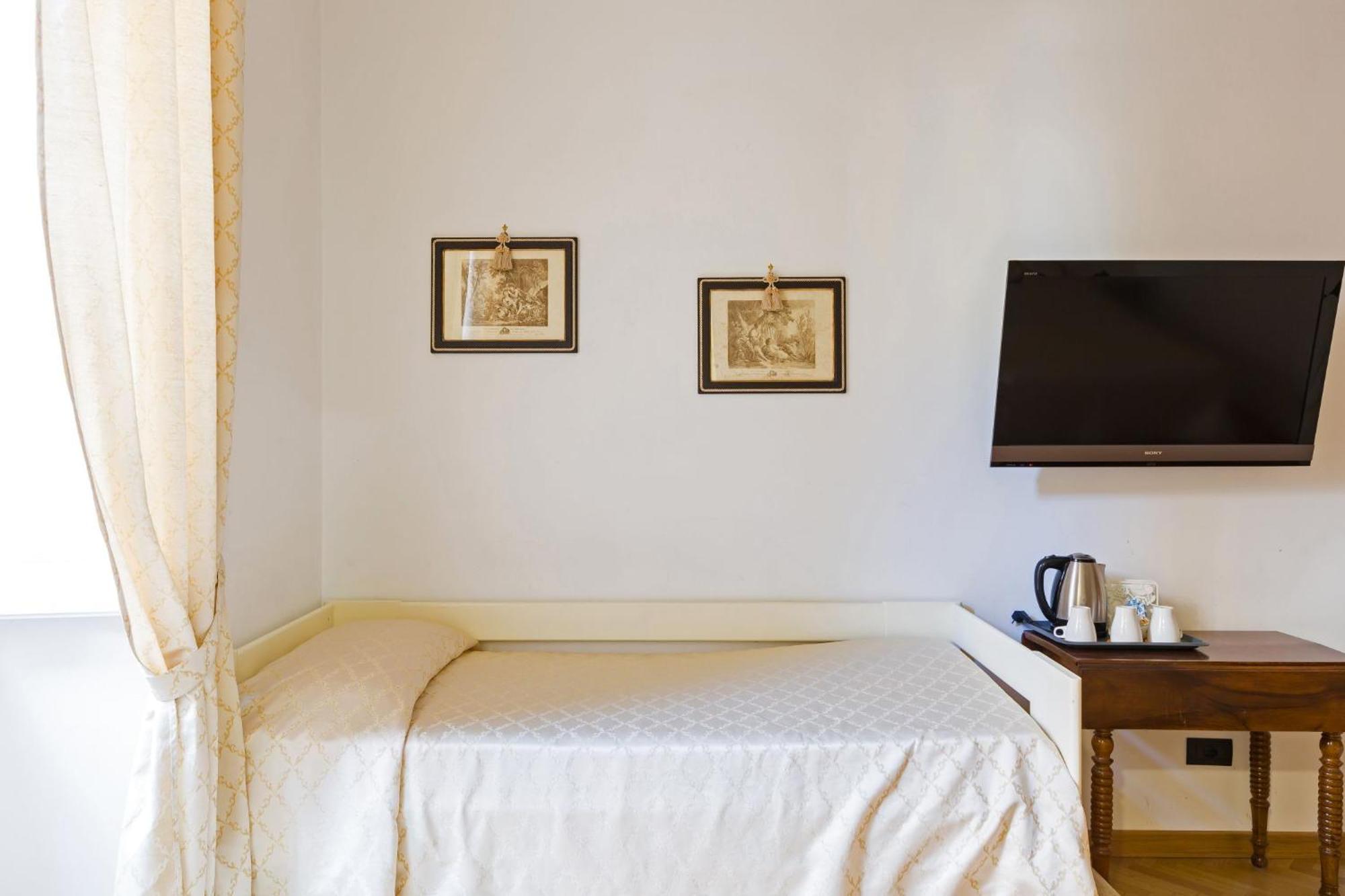Acomodação com café da manhã  Relais Calamatta 2*
