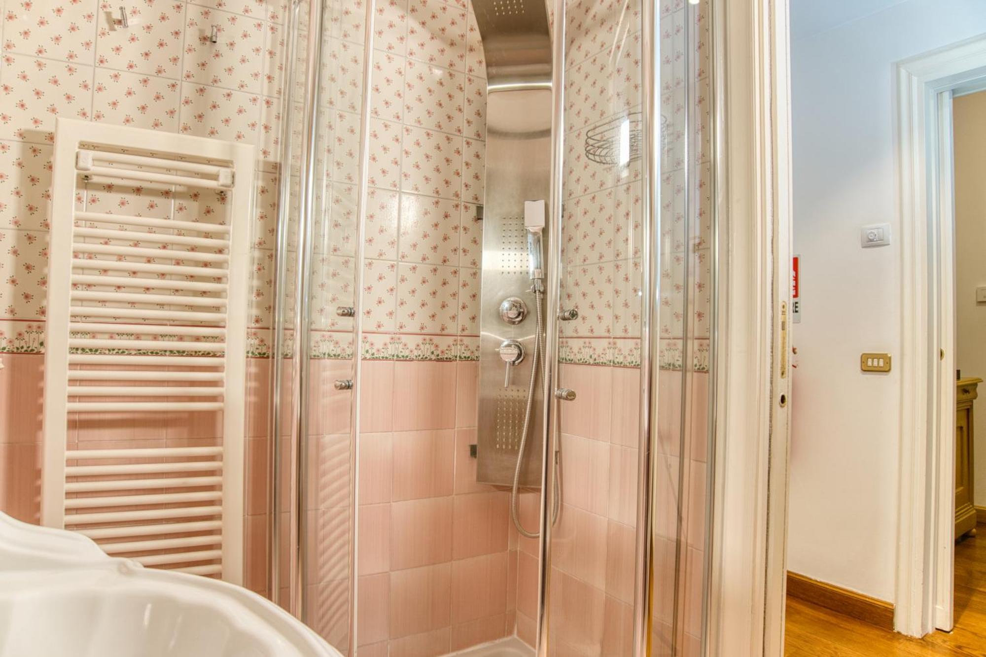 Apartment Orsoline Boutique - Position In *