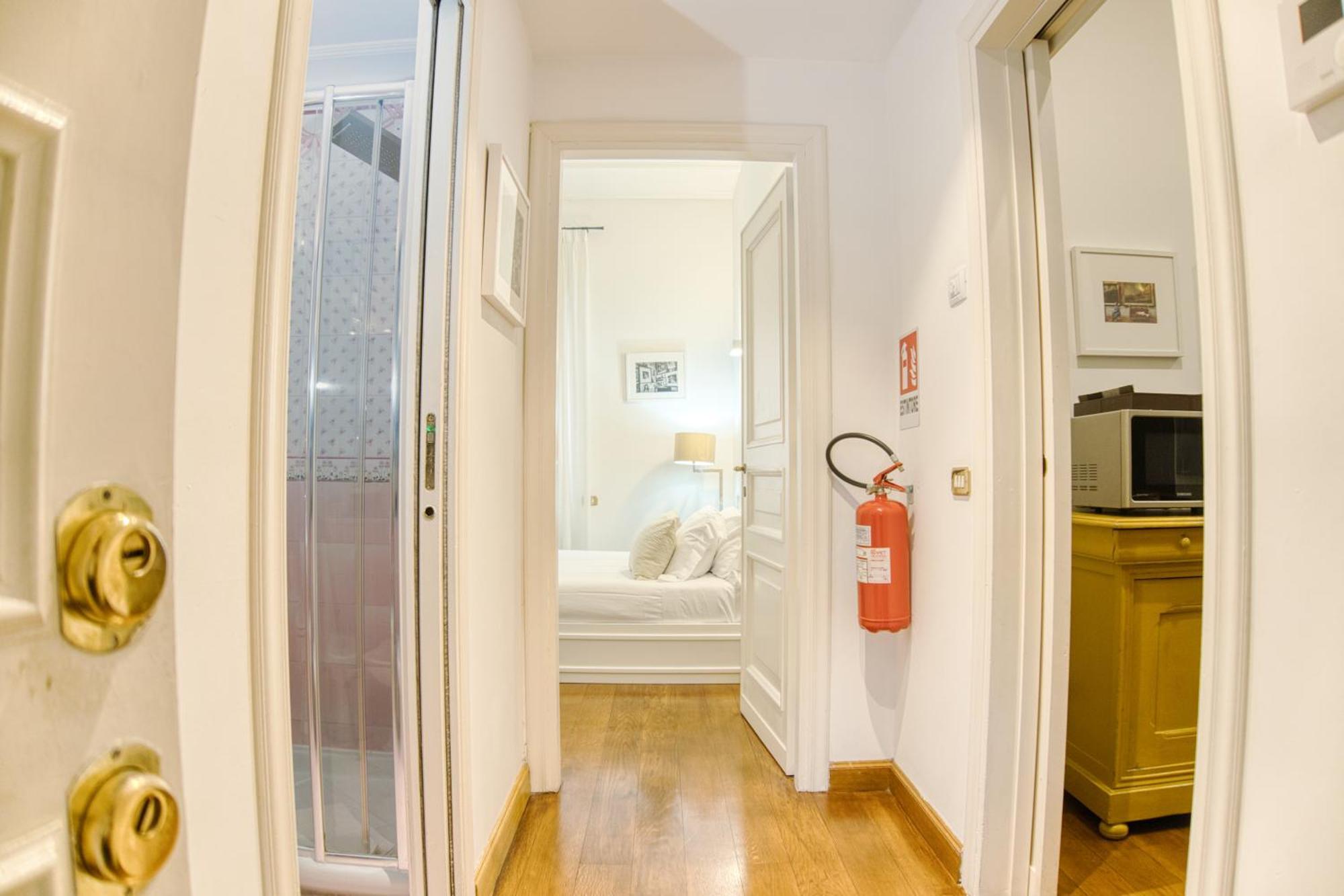 Orsoline Boutique - Position In Apartment Rome
