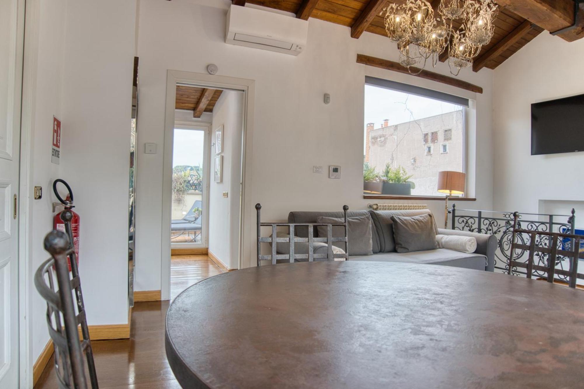 Apartment Orsoline Boutique - Position In Rome