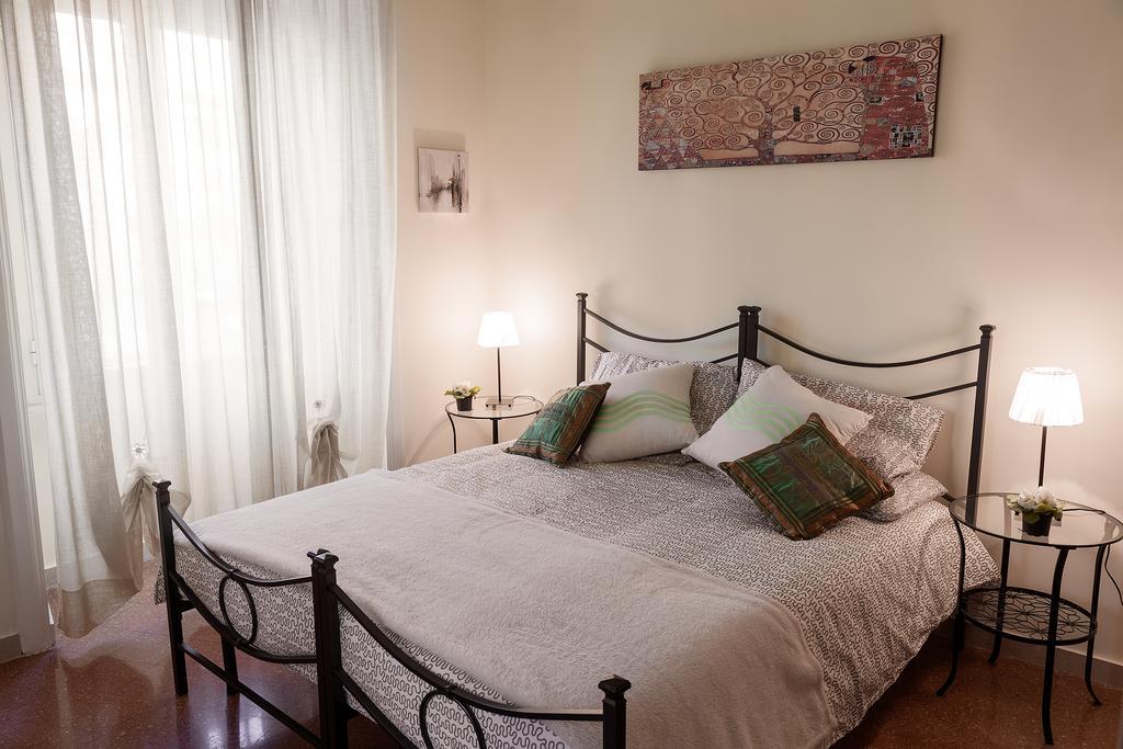 Glam Sm Maggiore Affittacamere Roma