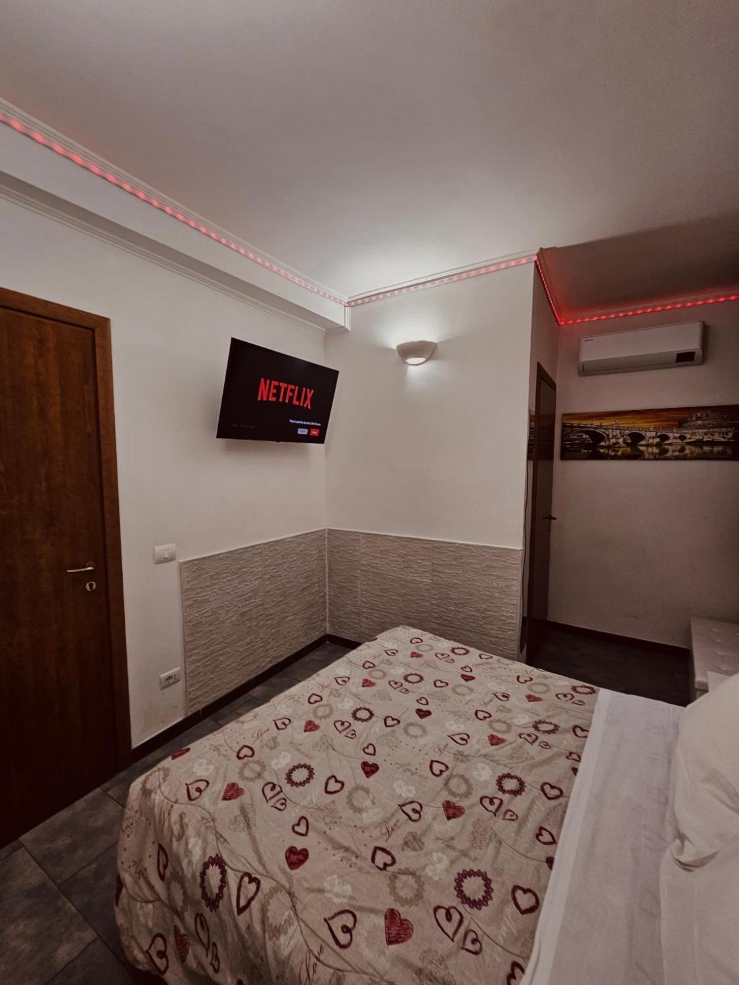 Alojamento de Acomodação e Pequeno-almoço A&f Colosseo 5*